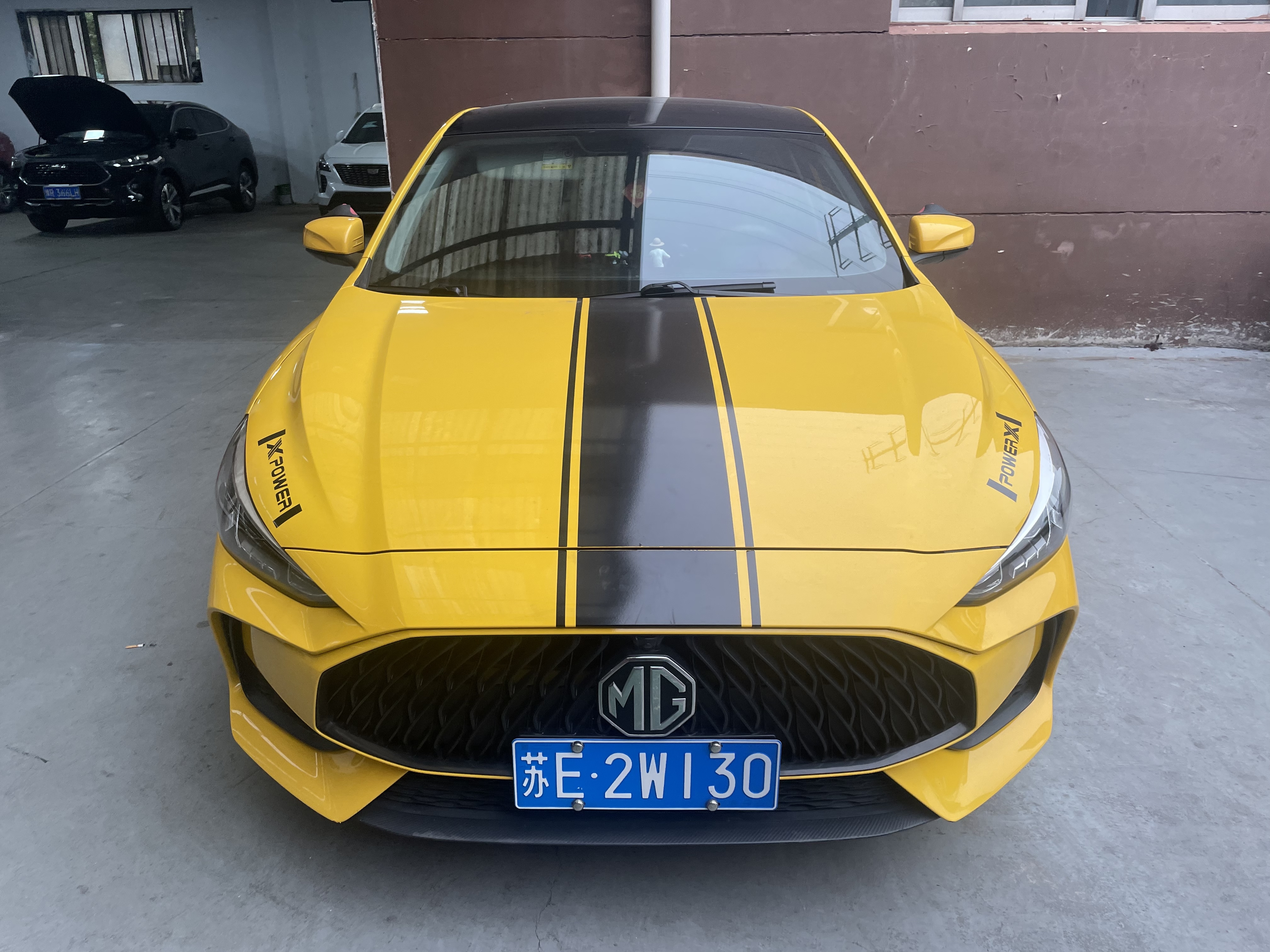 5 2022 car image #2