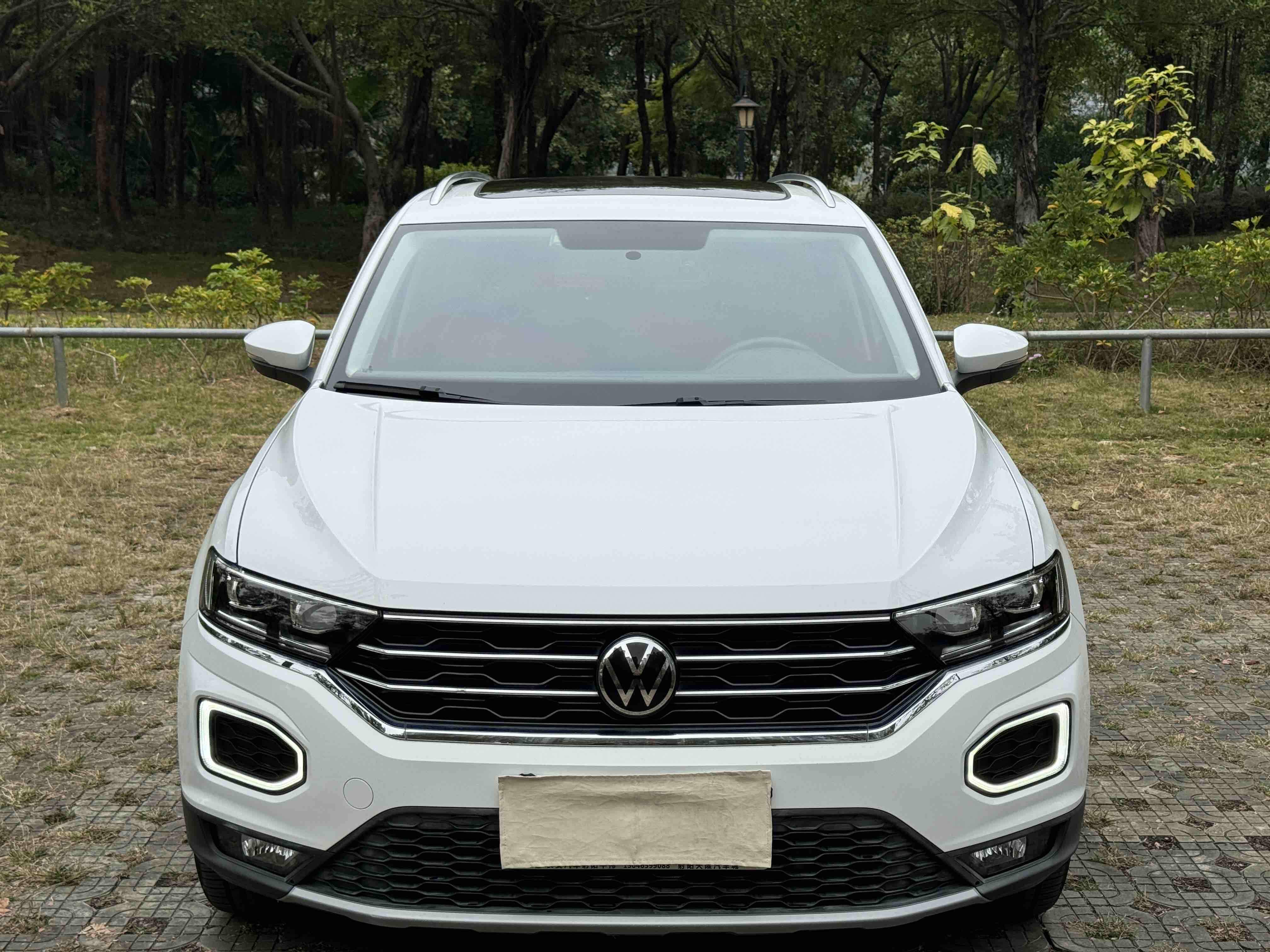 Volkswagen T-Roc 2021 #2 Volkswagen T-Roc 2021 car image #2