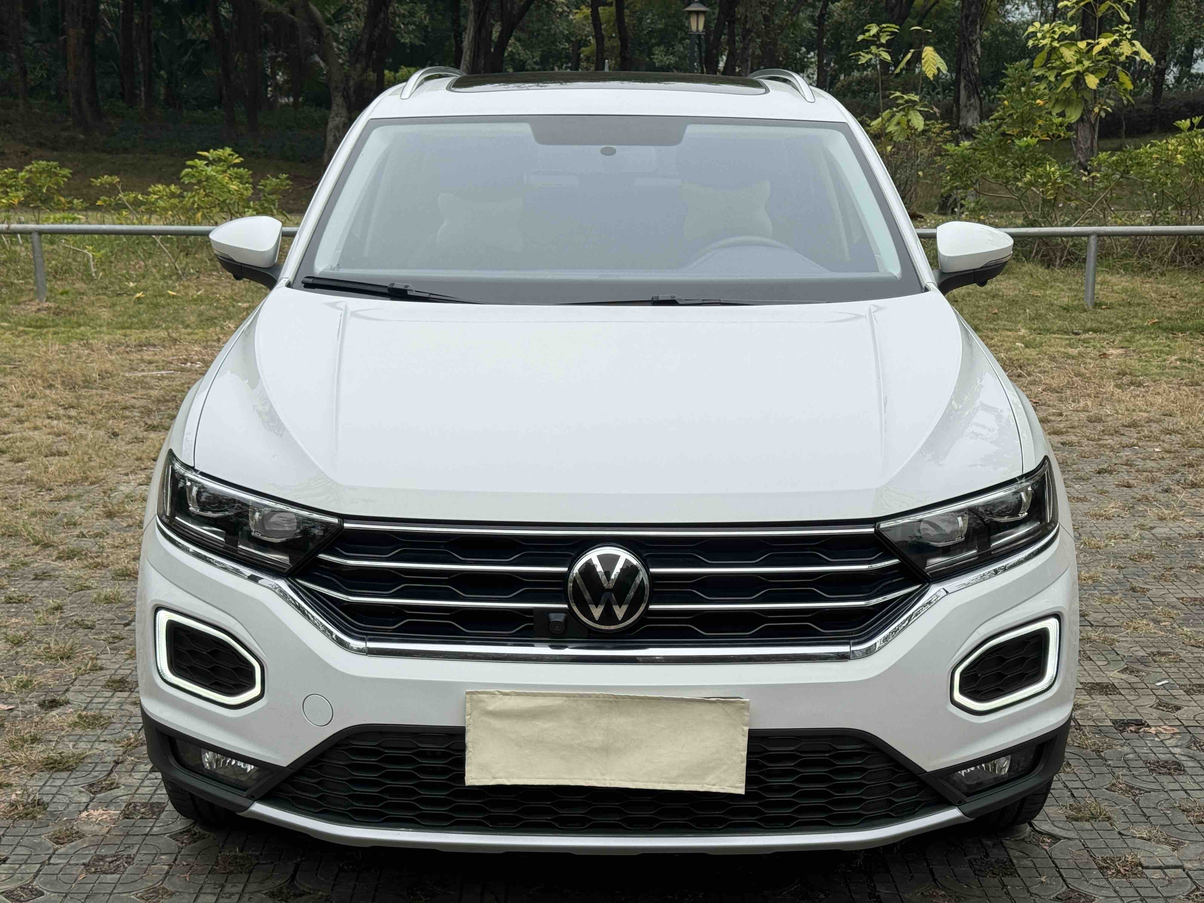 Volkswagen T-Roc 2022 #2 Volkswagen T-Roc 2022 car image #2