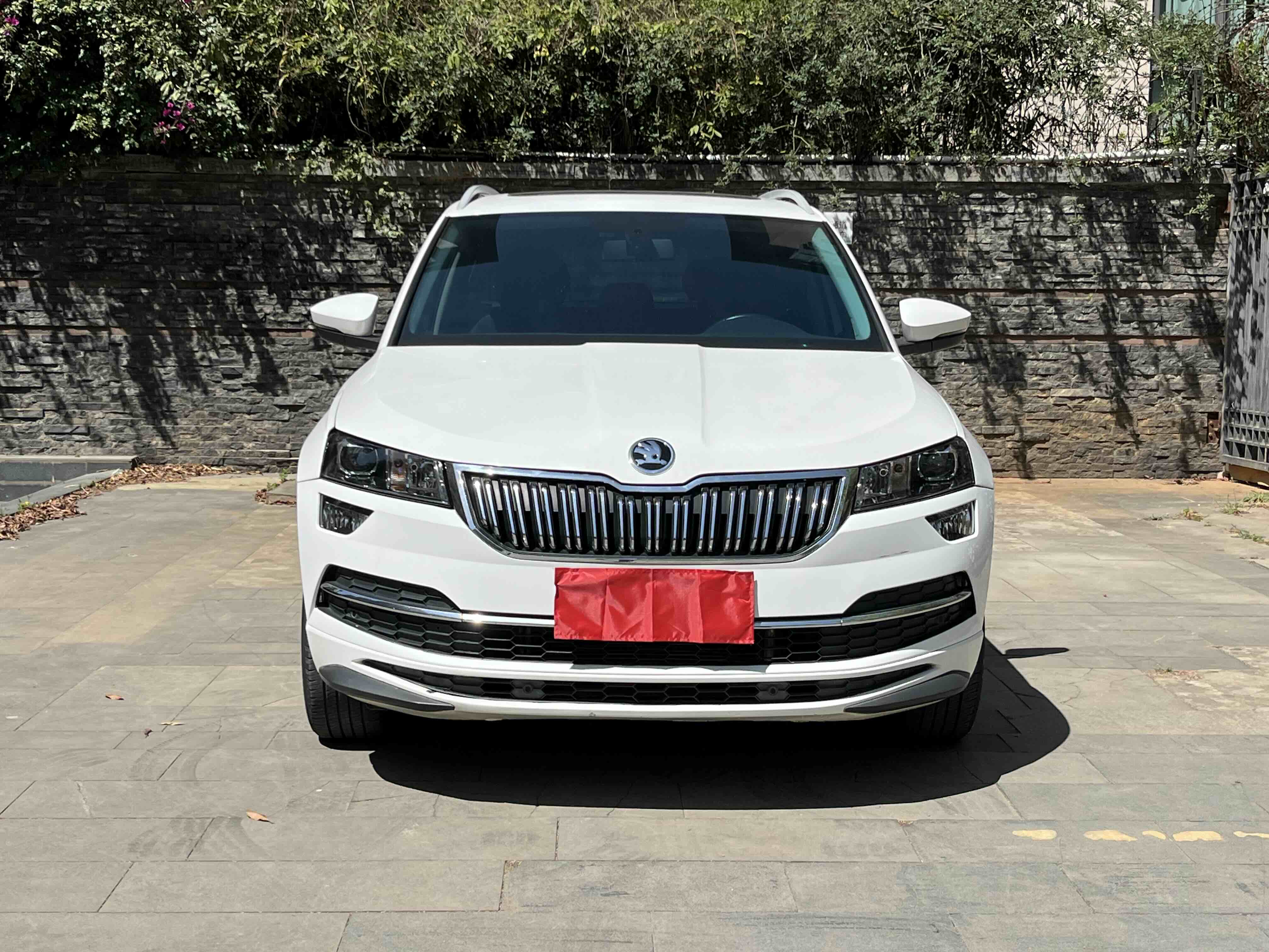 Skoda Karoq 2022 изображение автомобиля #2