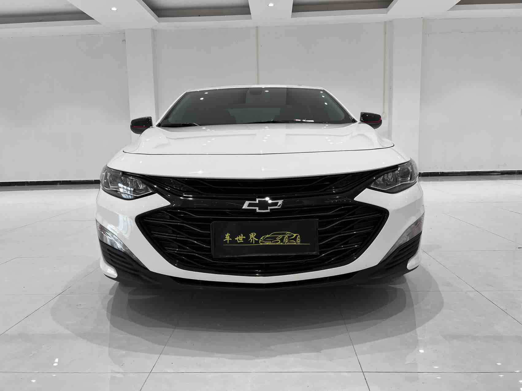 Chevrolet Malibu XL 2021 immagine di auto #2