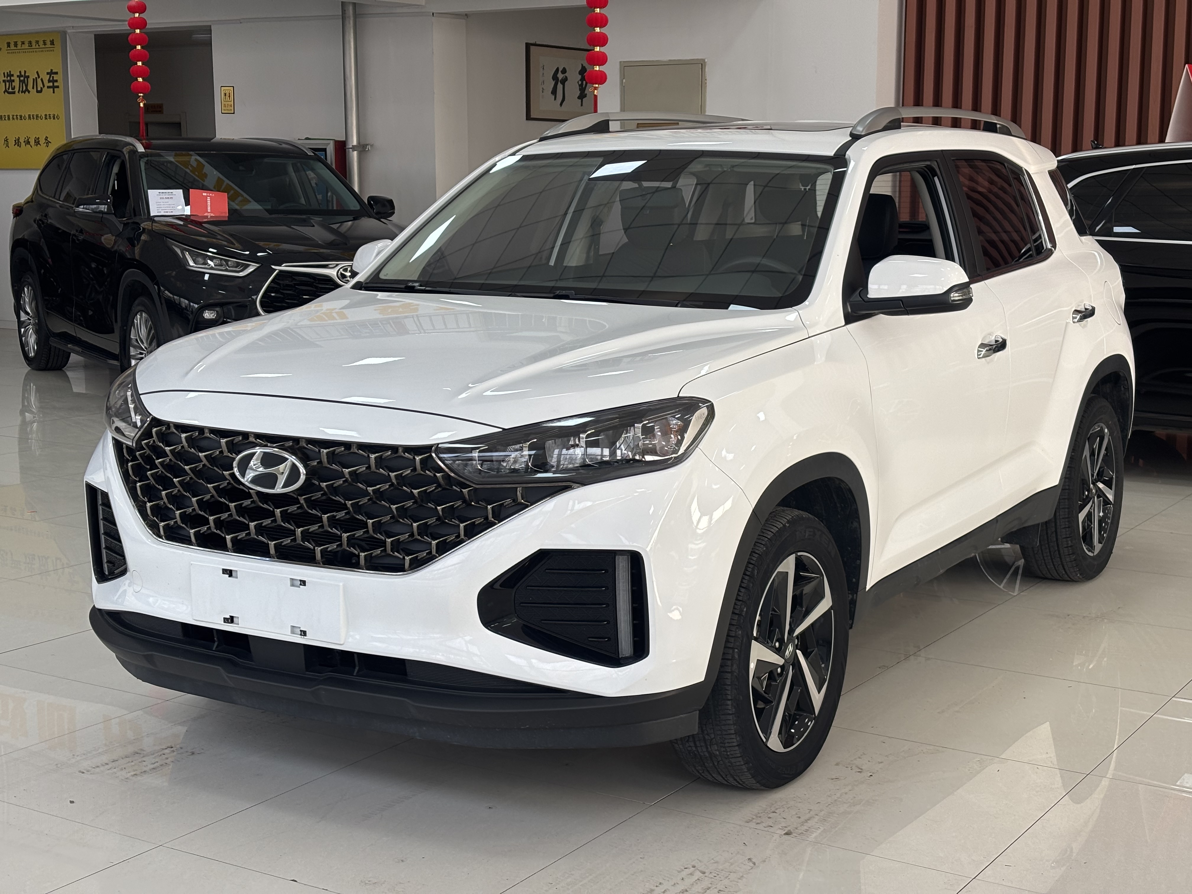 Hyundai ix35 2022 car image #2