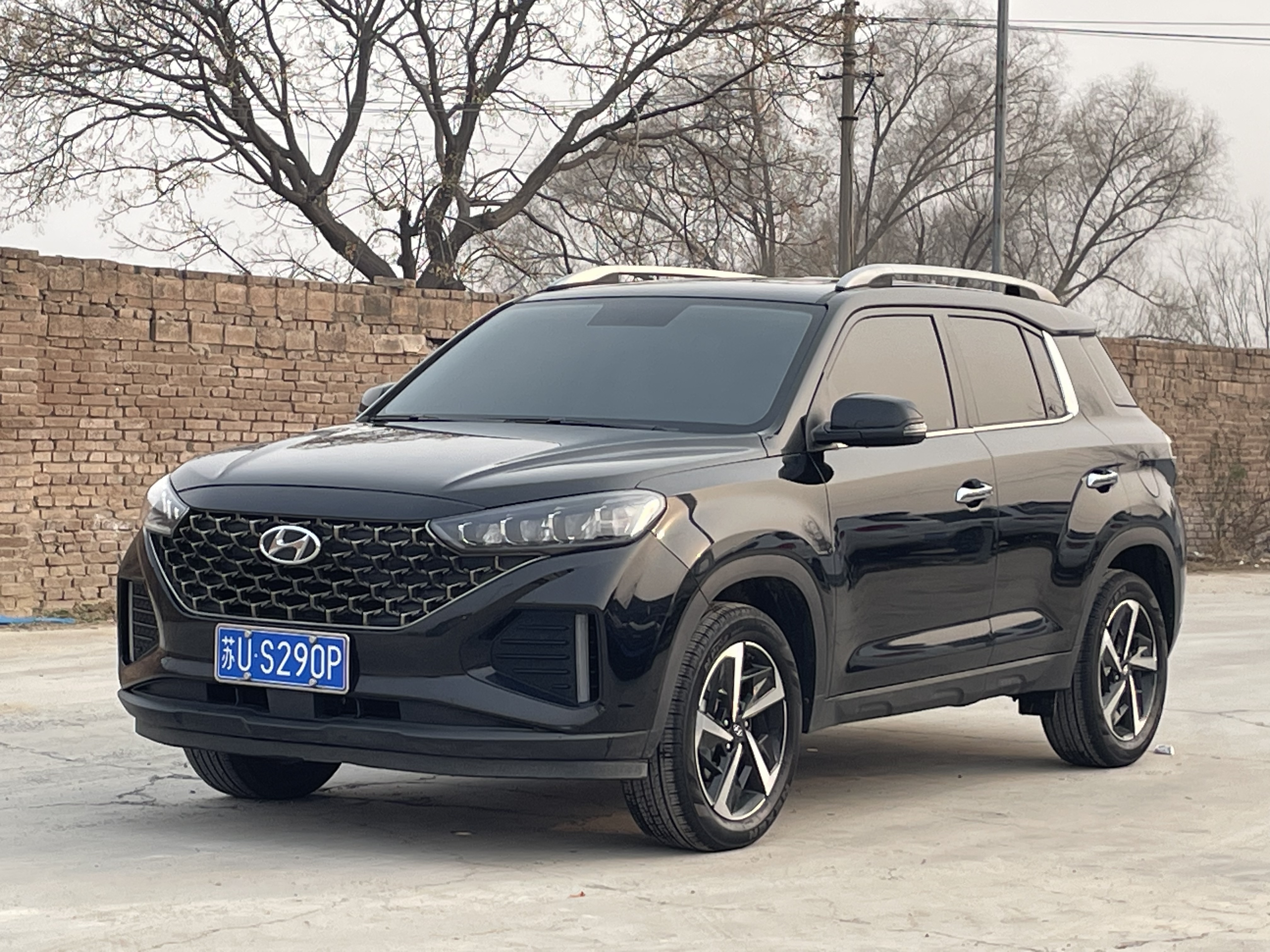 Hyundai ix35 2022 car image #2