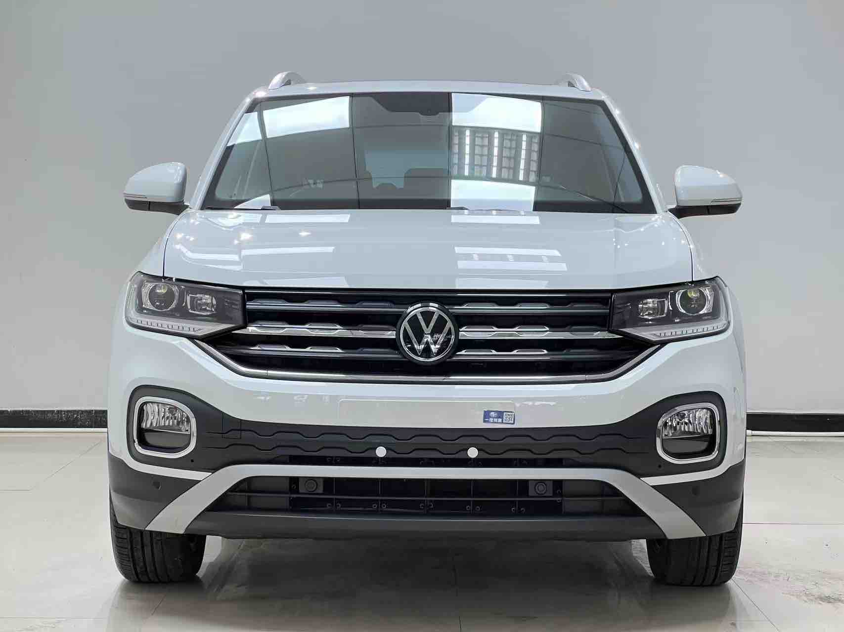 Volkswagen Tacqua 2022 car image #2