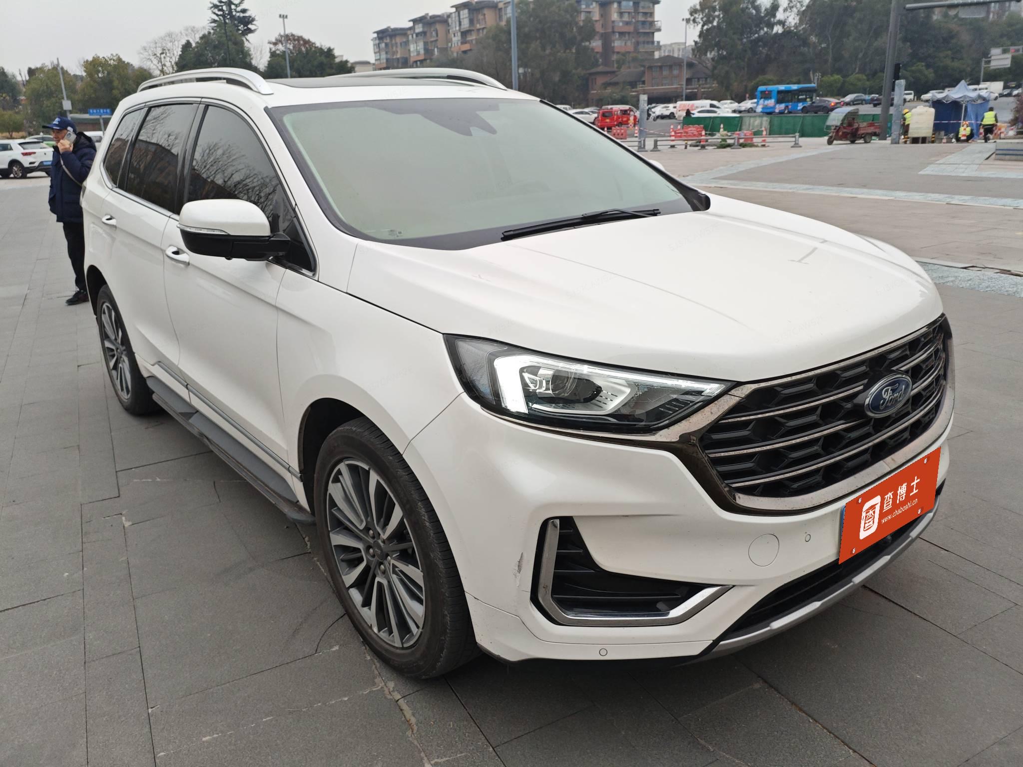 Ford Edge 2021 immagine di auto #2