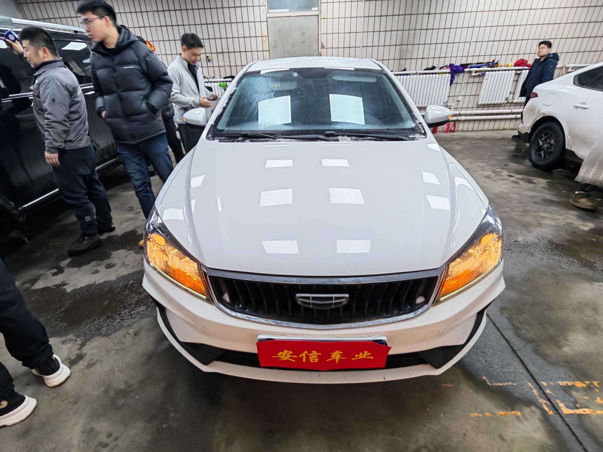 GEELY Emgrand 2021 car image #2