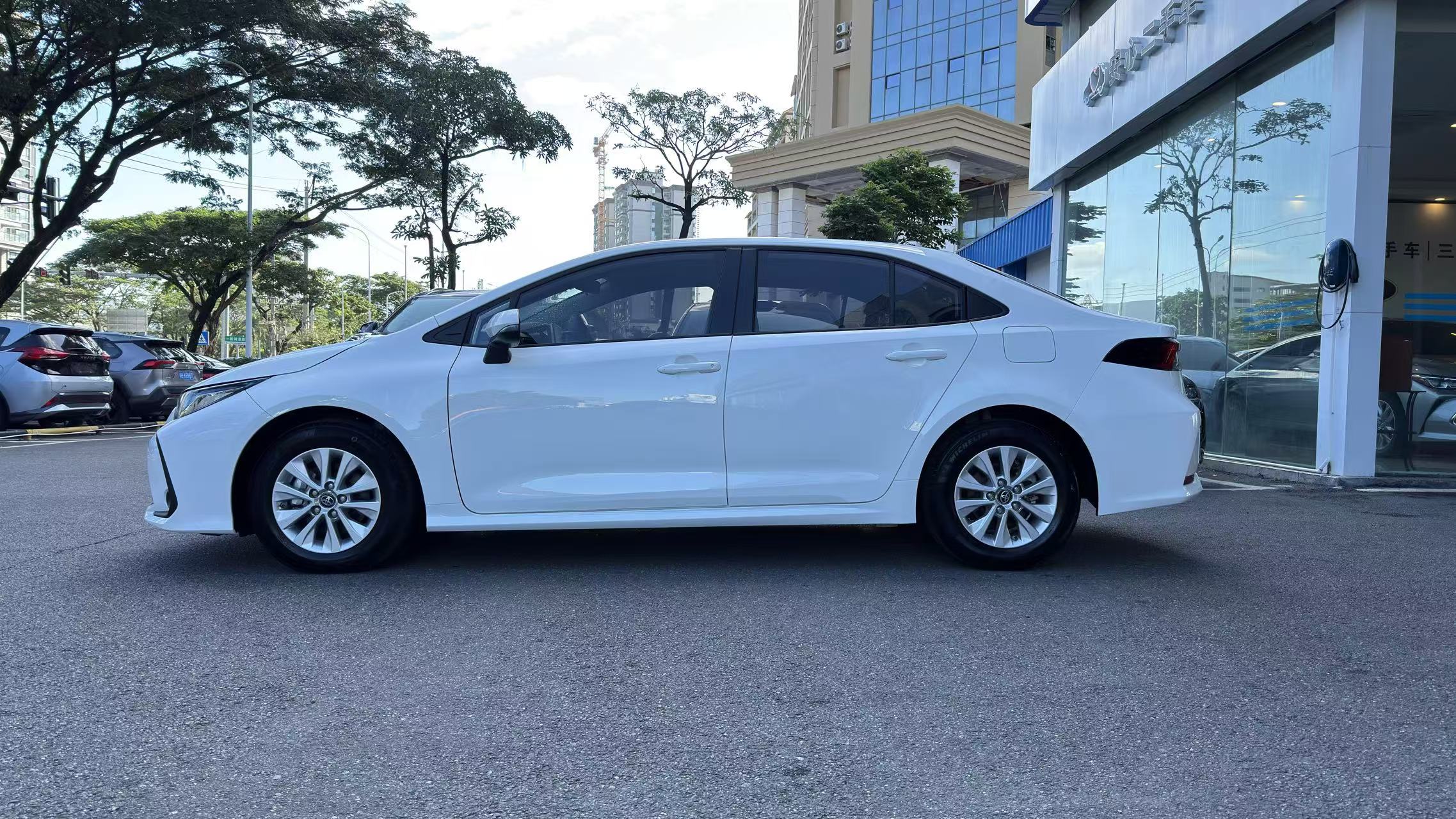 Corolla 2023 car image #2