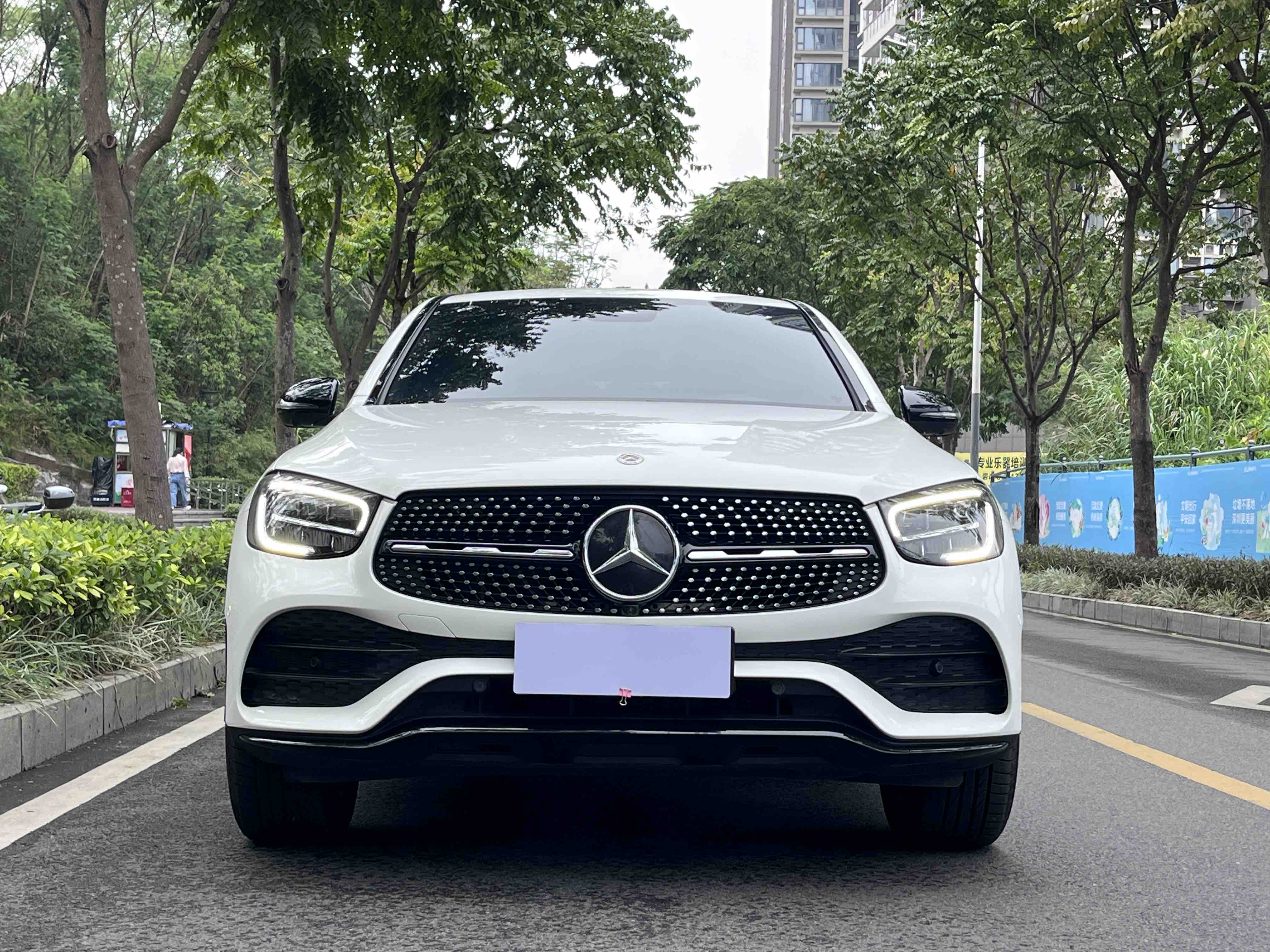 Mercedes-Benz GLC Coupe 2021 immagine di auto #2