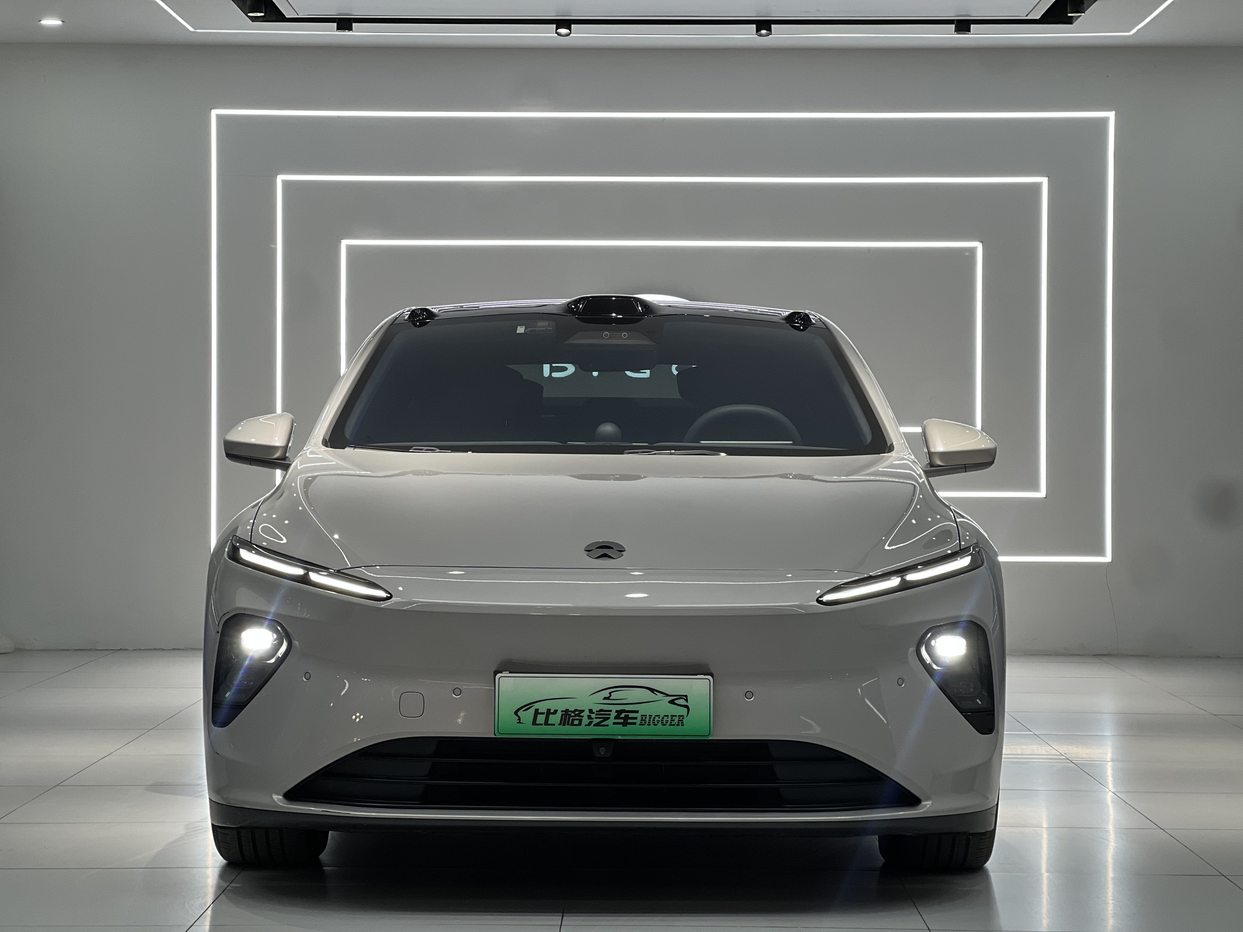 NIO ET7 2023 изображение автомобиля #2