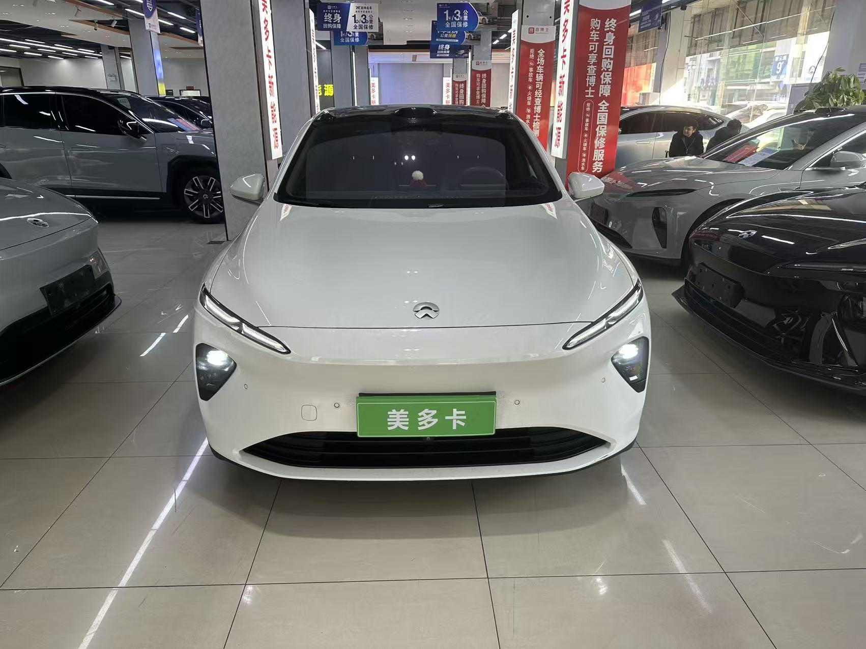 蔚来 蔚来ET7 2022 汽车图片 #2