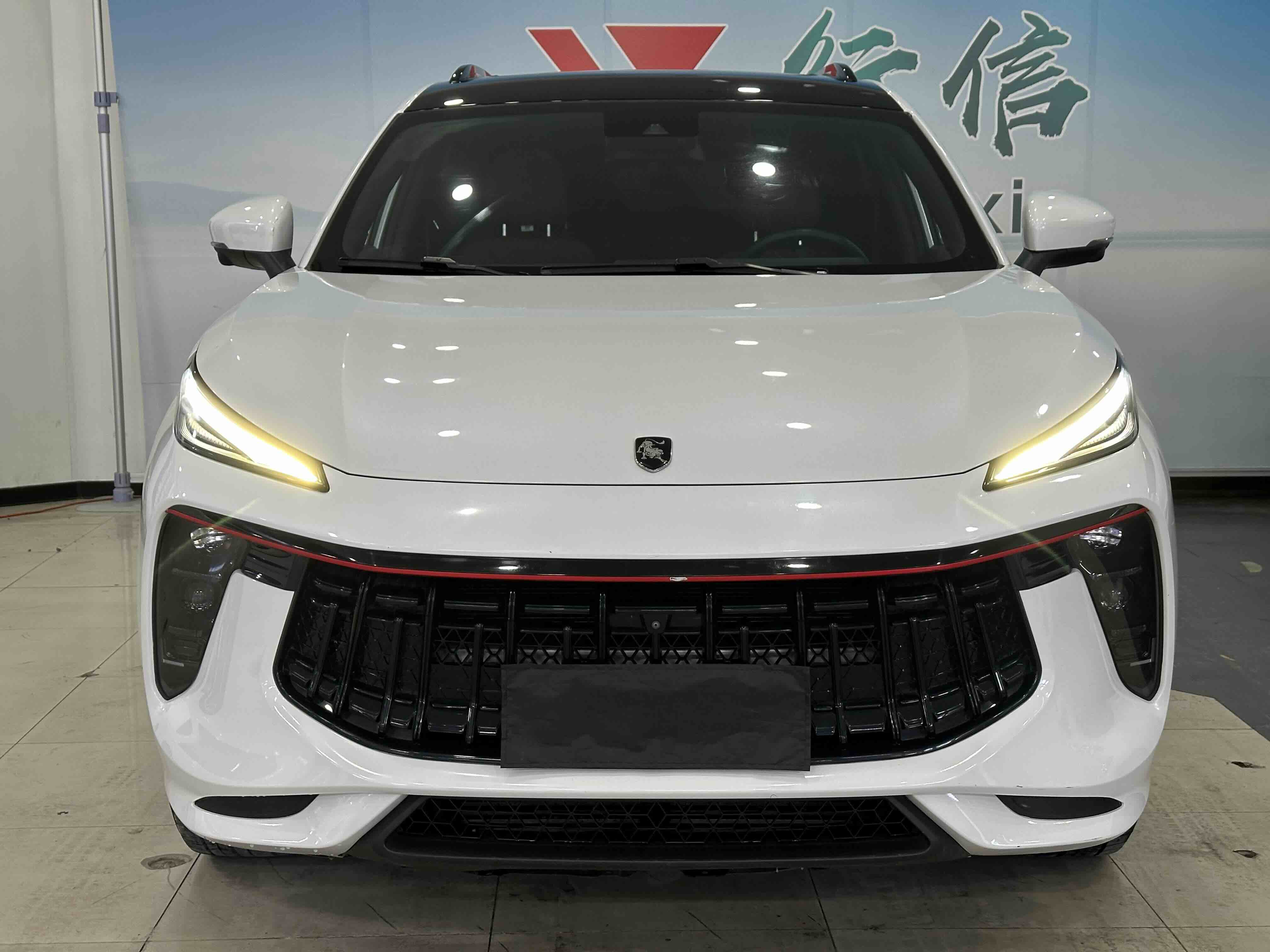 Forthing T5 EVO 2022 #2 Forthing T5 EVO 2022 car image #2