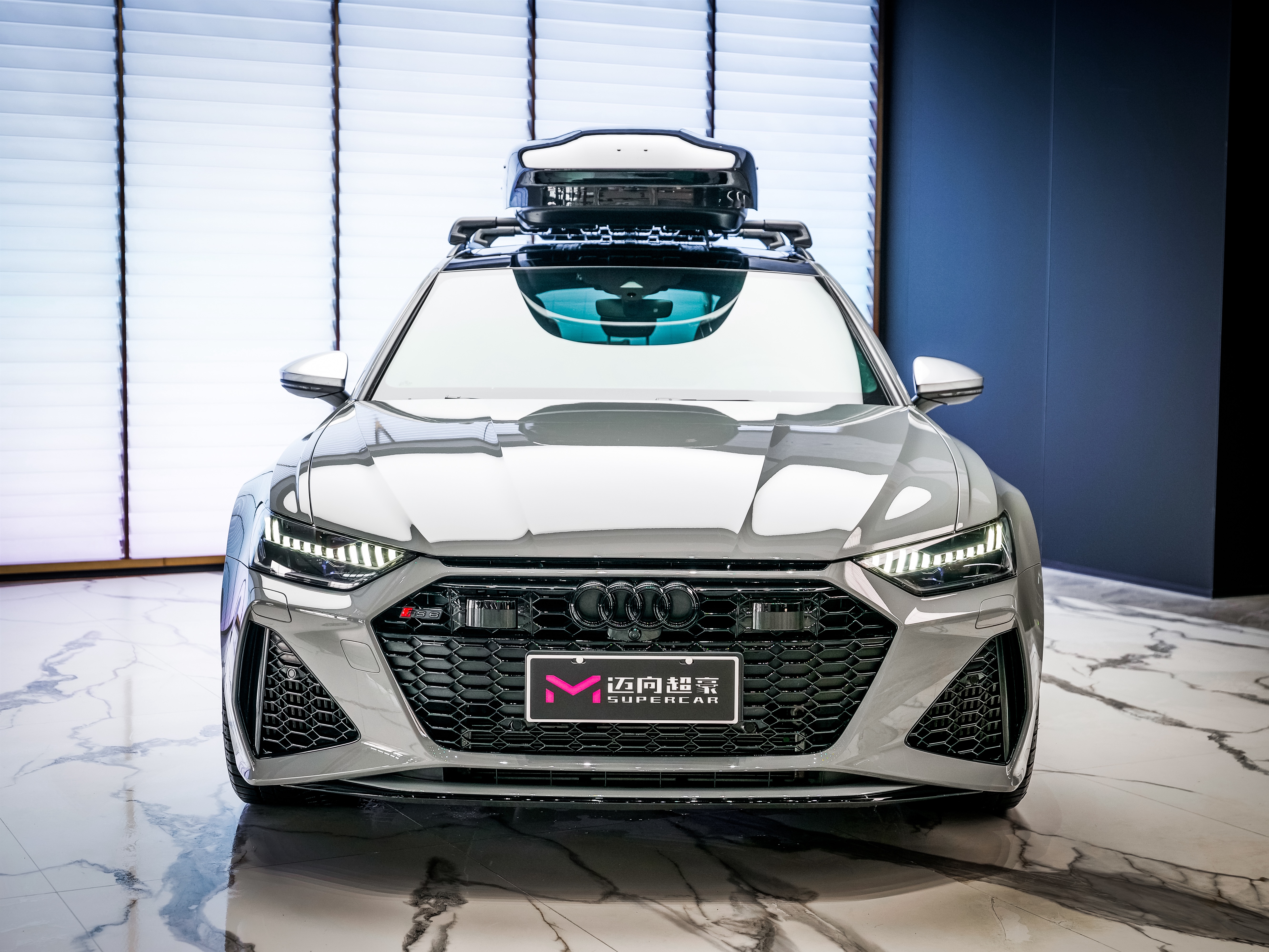 Audi RS 6 2021 car image #2