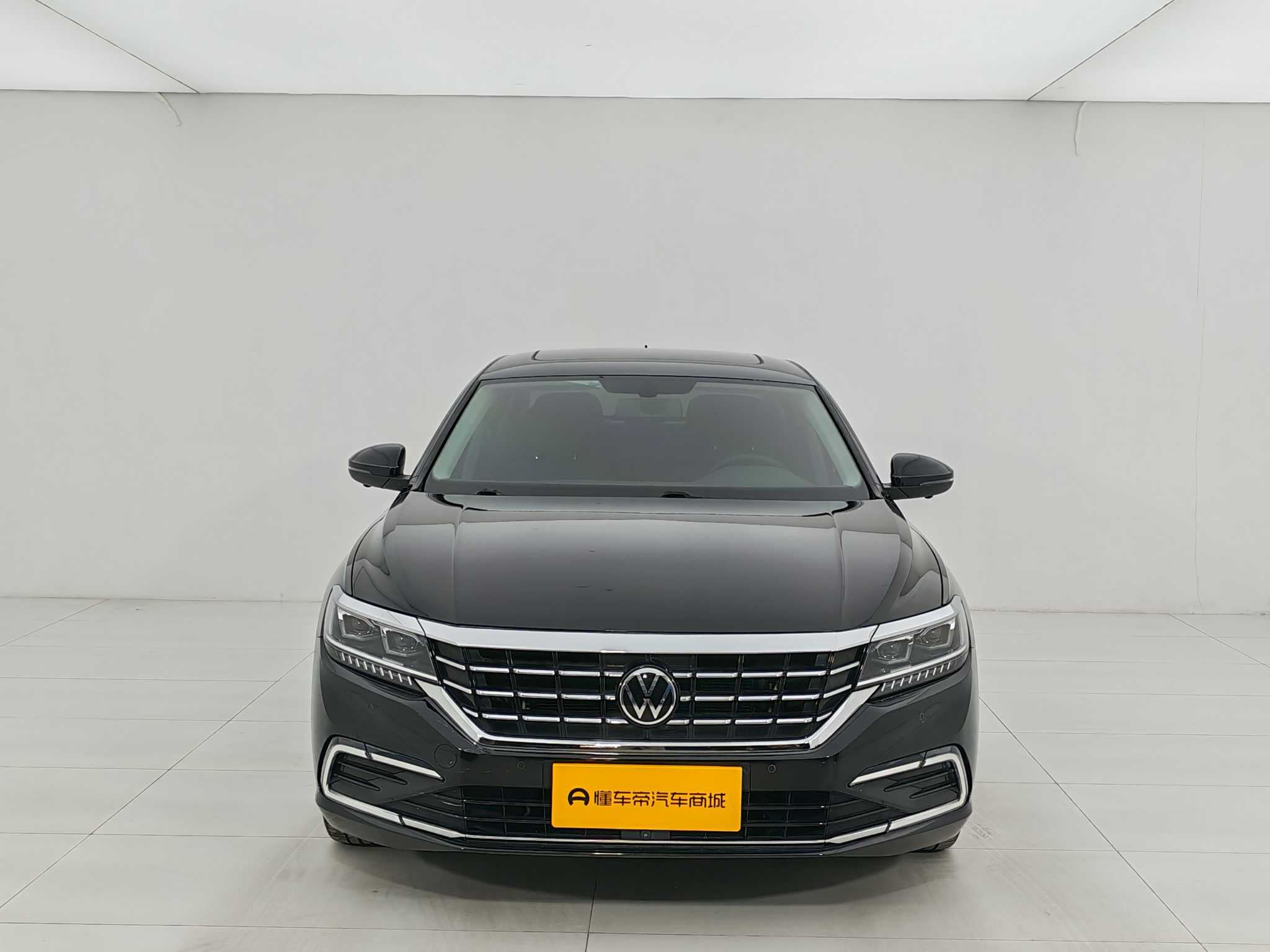 Volkswagen Passat 2021 #2 Volkswagen Passat 2021 car image #2