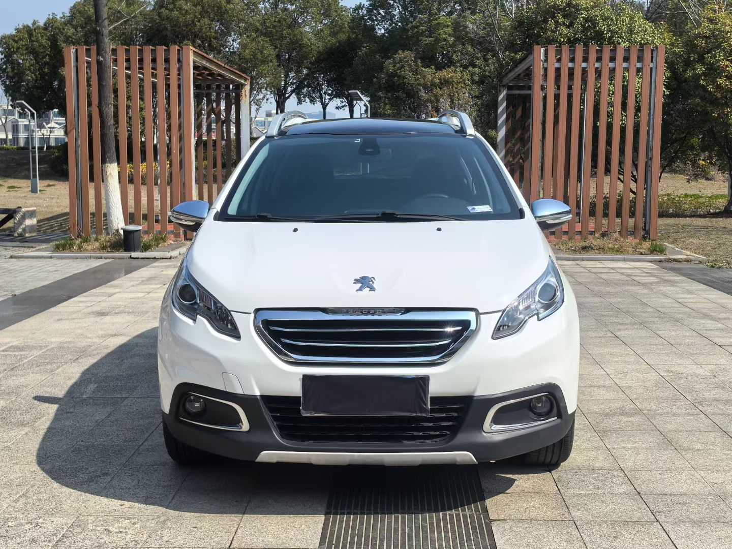 标致 标致2008 2015 汽车图片 #2