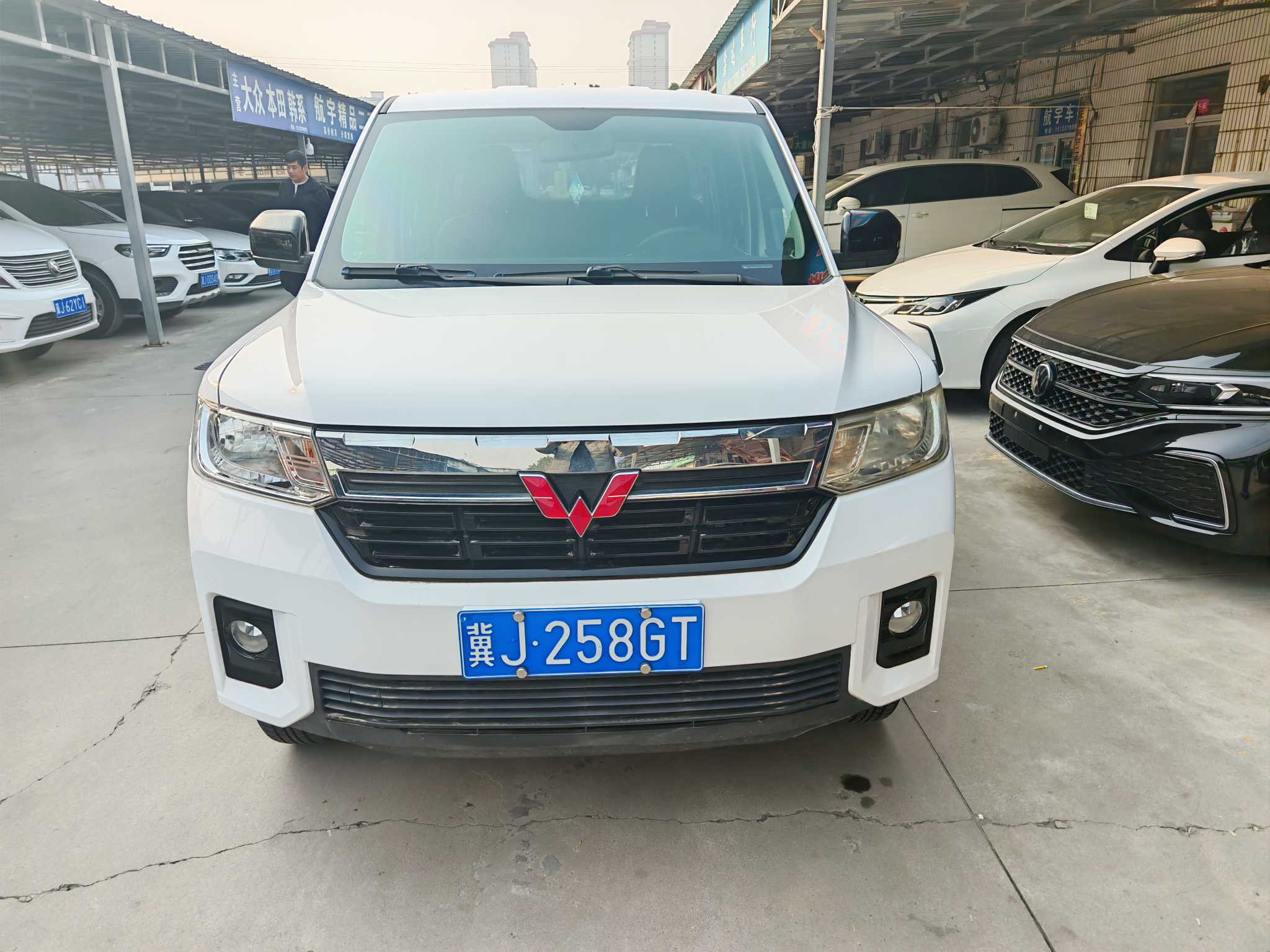 Wuling Zhengtu 2021 car image #2