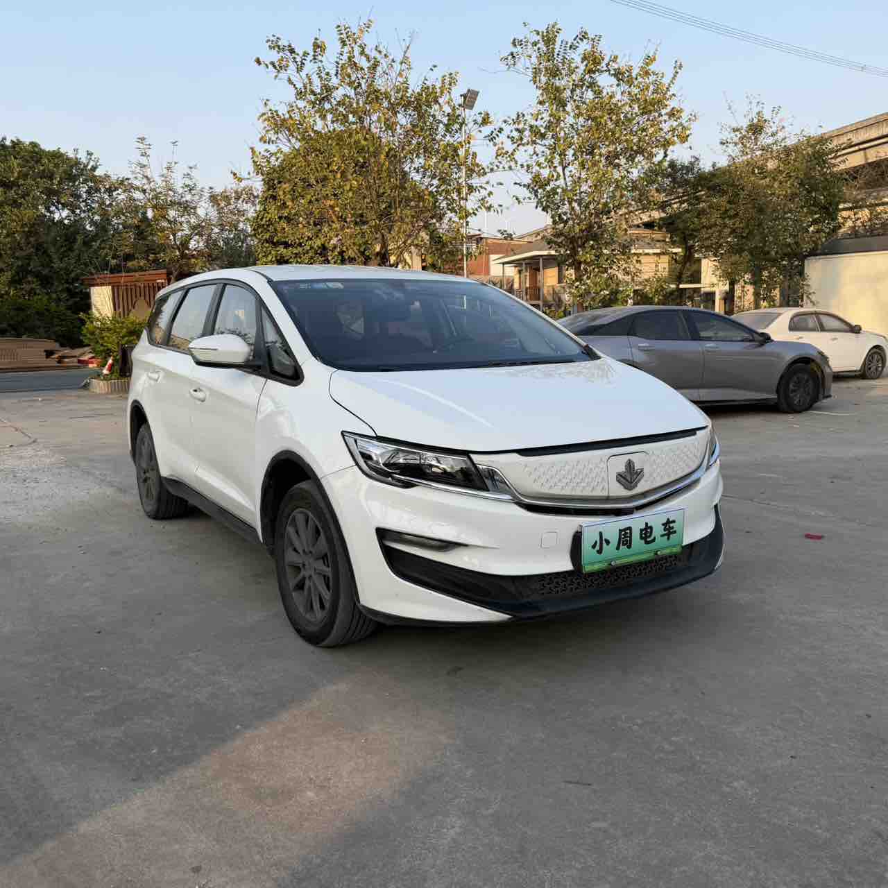 睿蓝汽车 枫叶80v 2021 汽车图片 #2