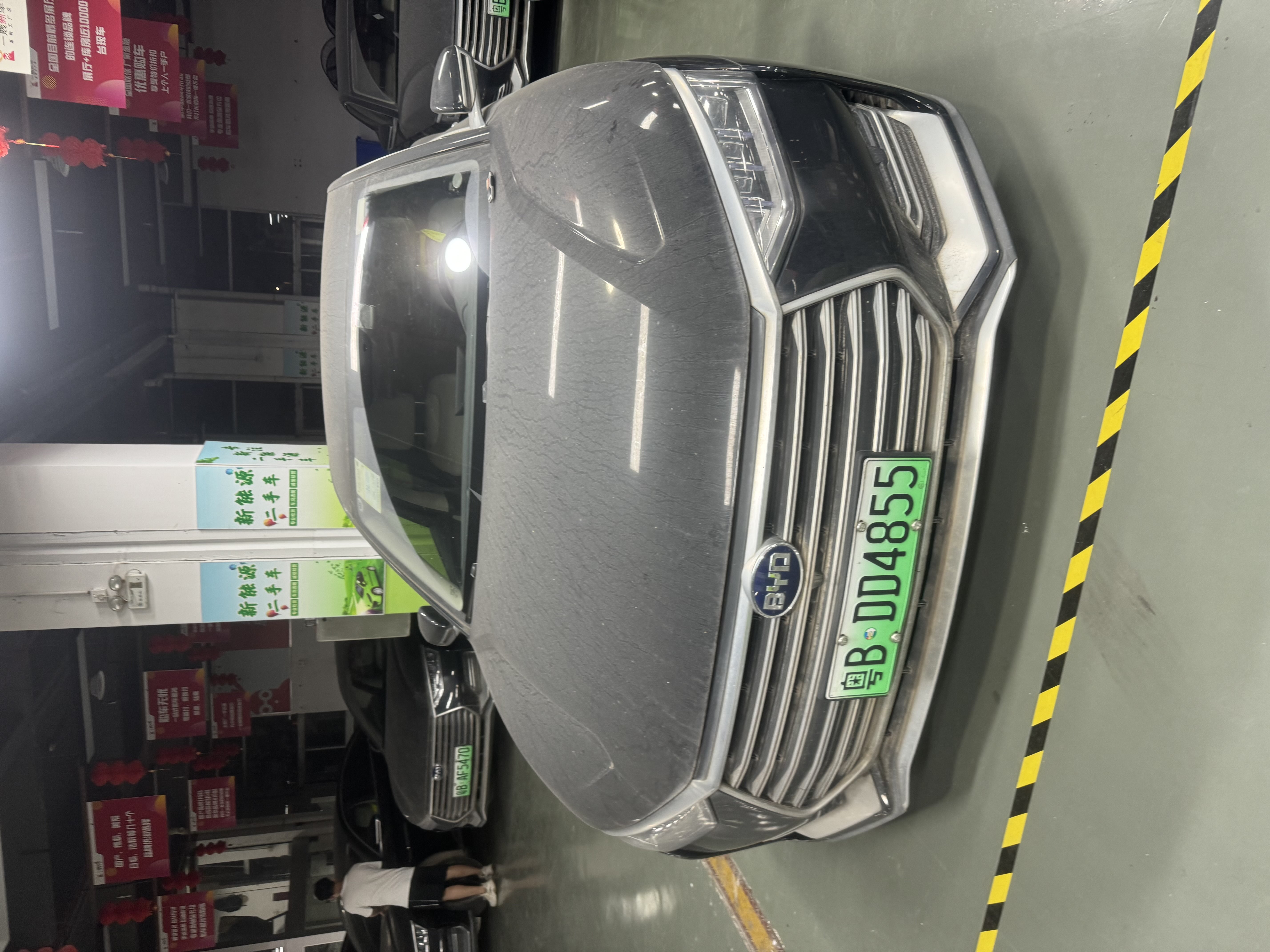 BYD e9 2021 #2 BYD e9 2021 immagine di auto #2