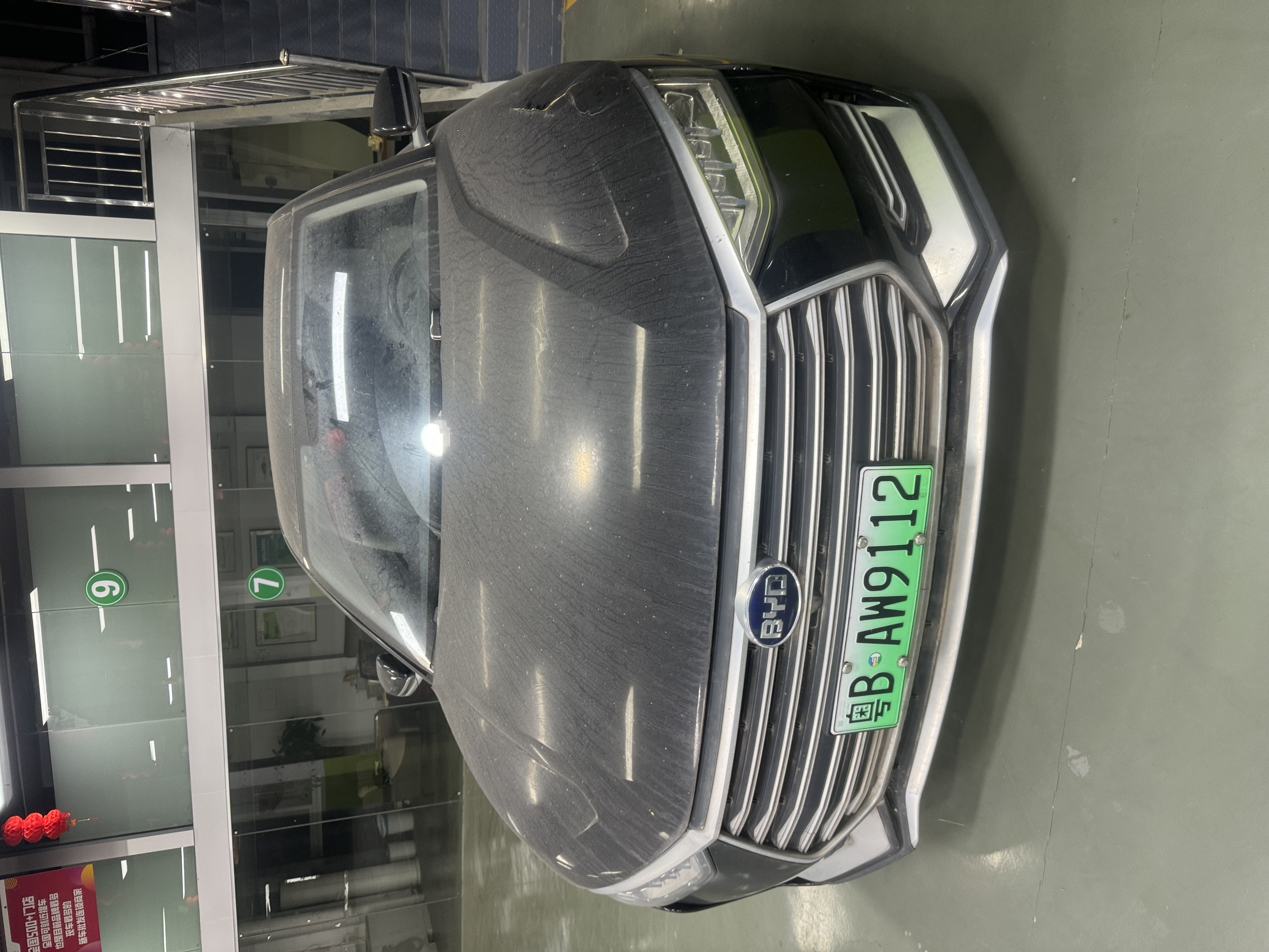 BYD e9 2021 car image #2