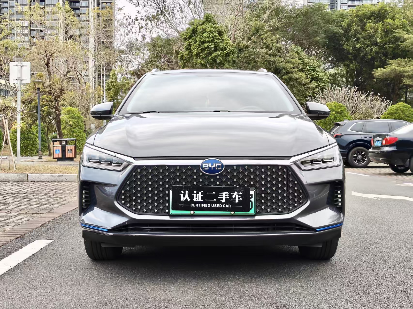 BYD e2 2021 изображение автомобиля #2