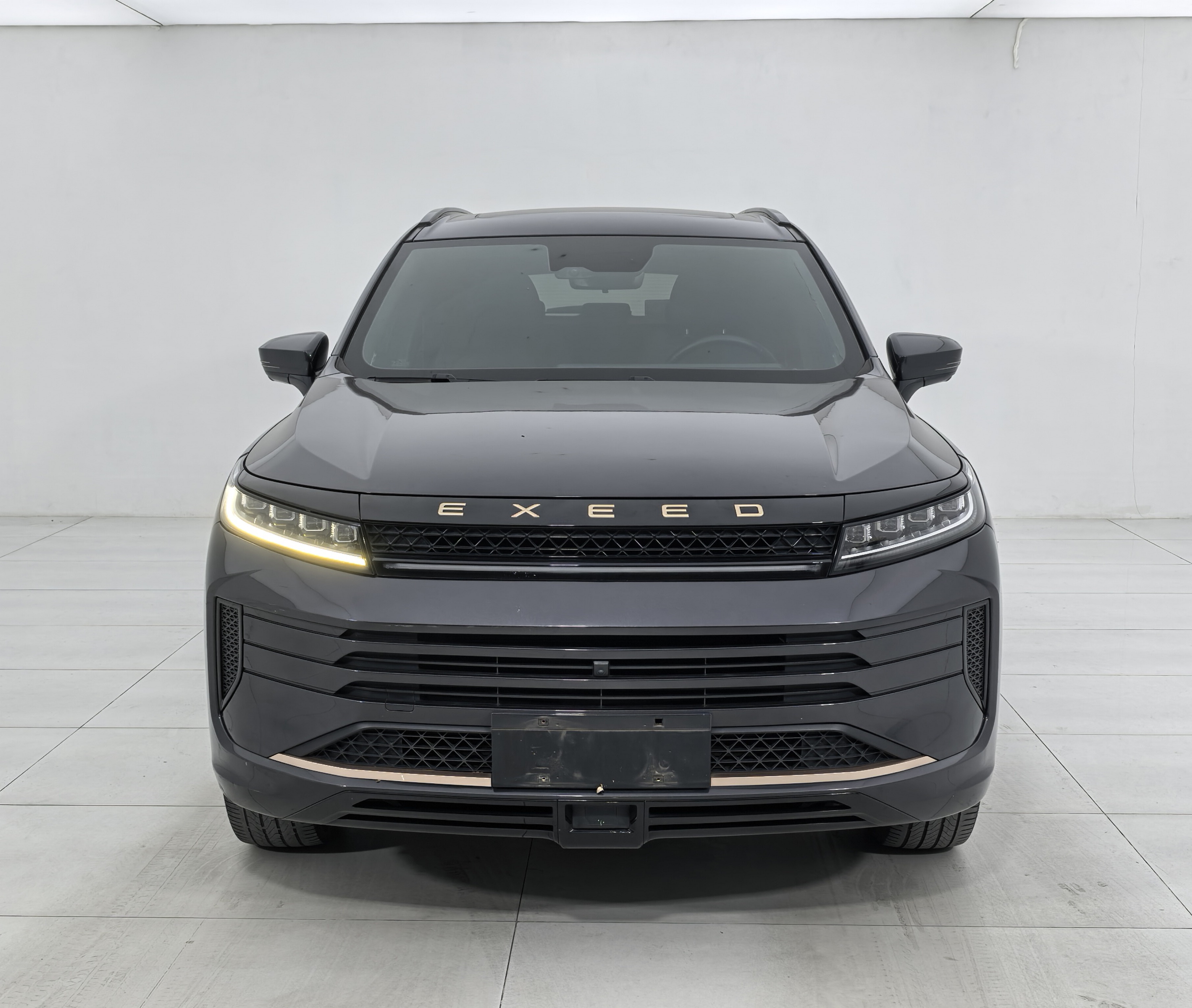 Exceed Chasing Wind 2021 #2 Exceed Chasing Wind 2021 car image #2