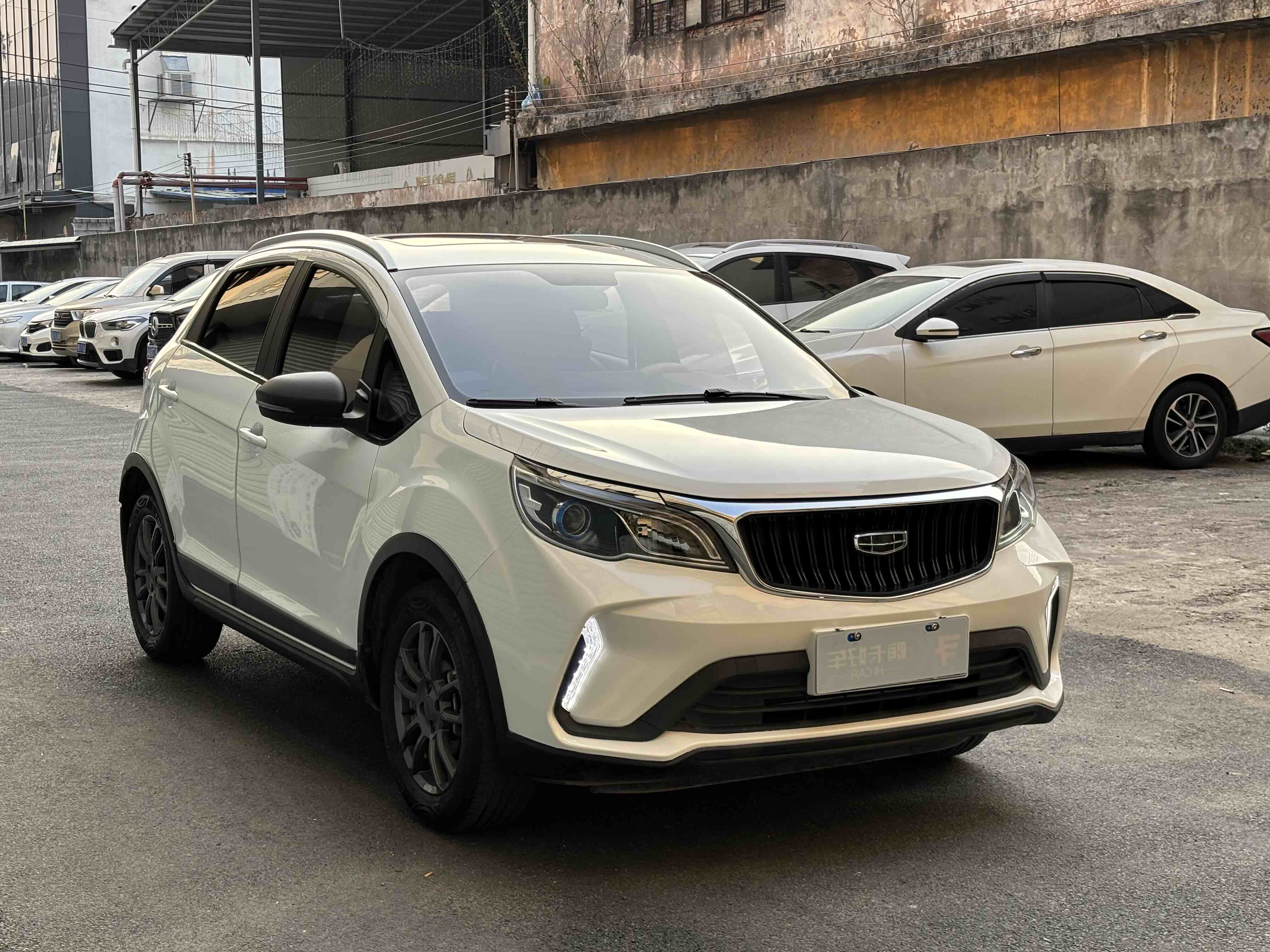 GEELY Vision X3 2021 image de voiture #2