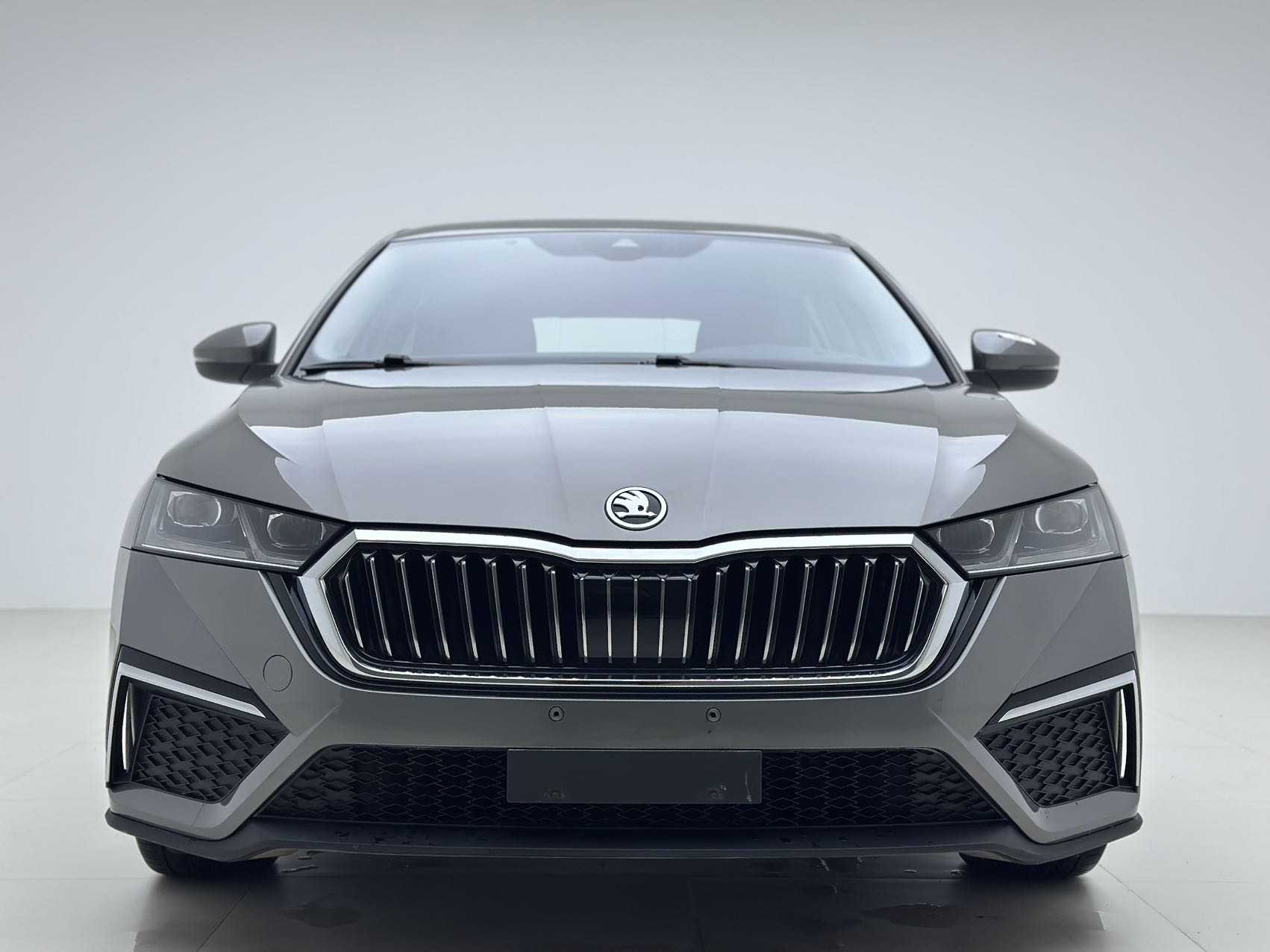 Skoda Octavia 2021 #2 Skoda Octavia 2021 car image #2