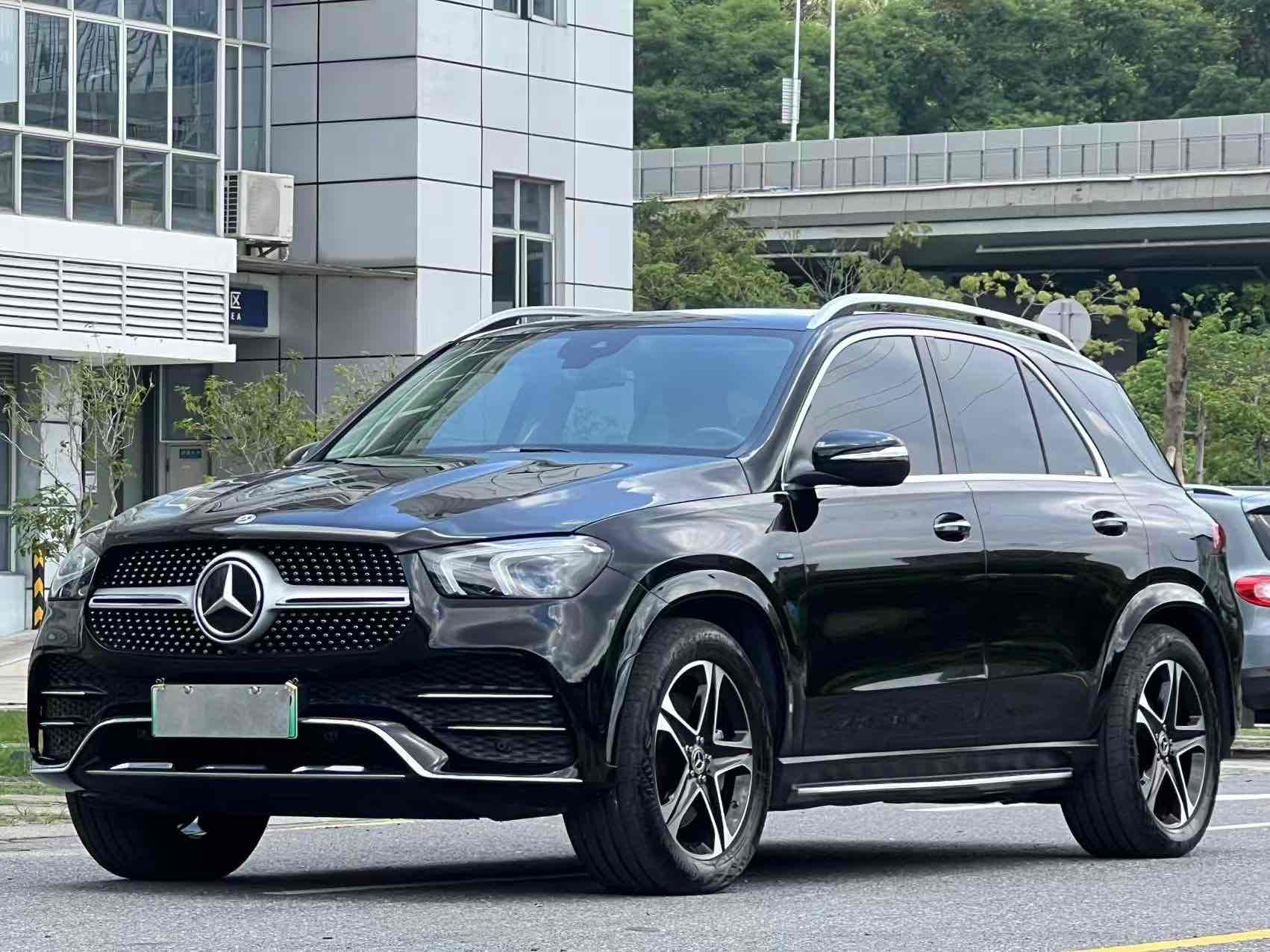 Mercedes-Benz GLE Class New Energy 2022 car image #2