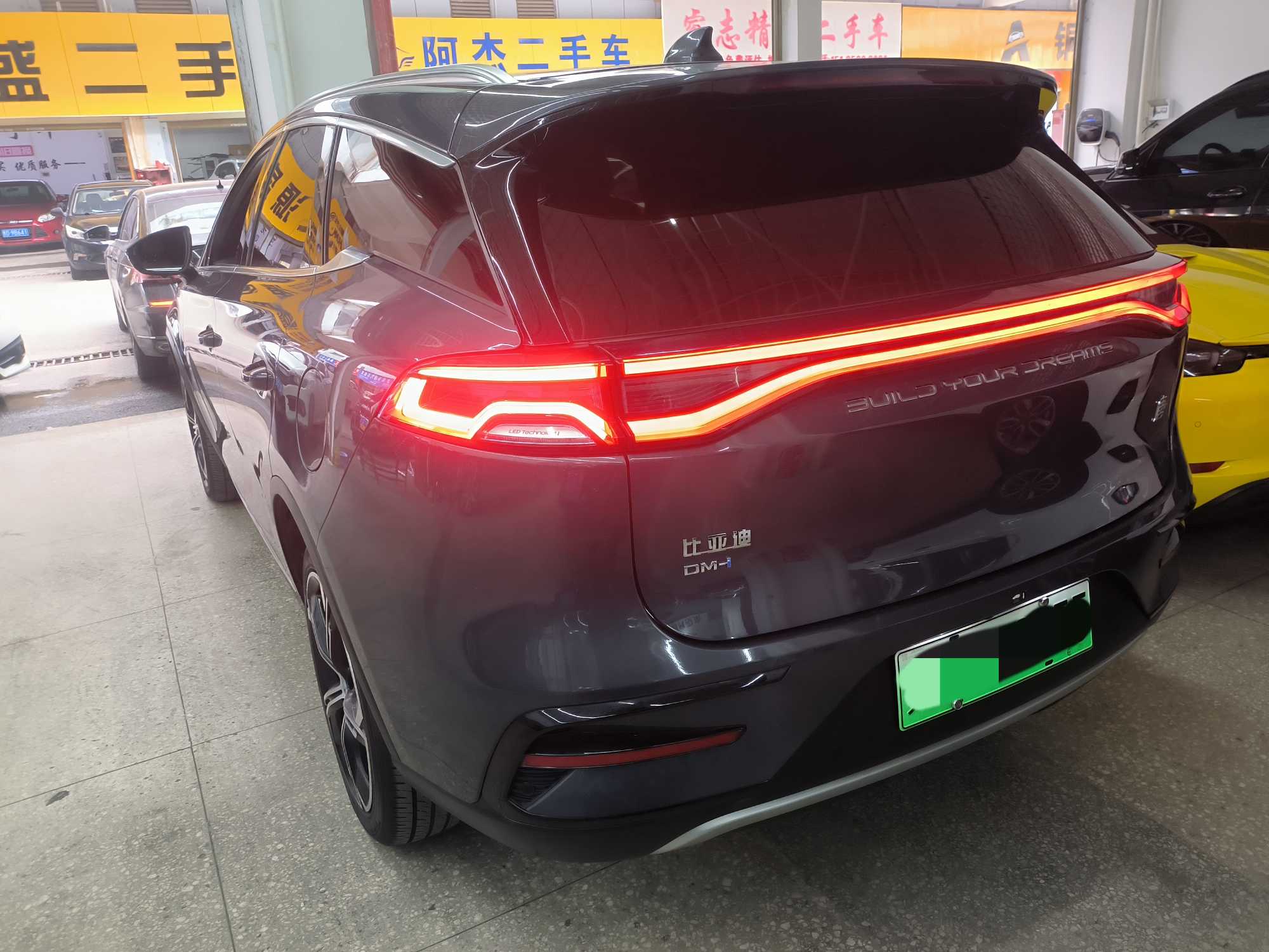 BYD Tang New Energy 2023 #2 BYD Tang New Energy 2023 car image #2