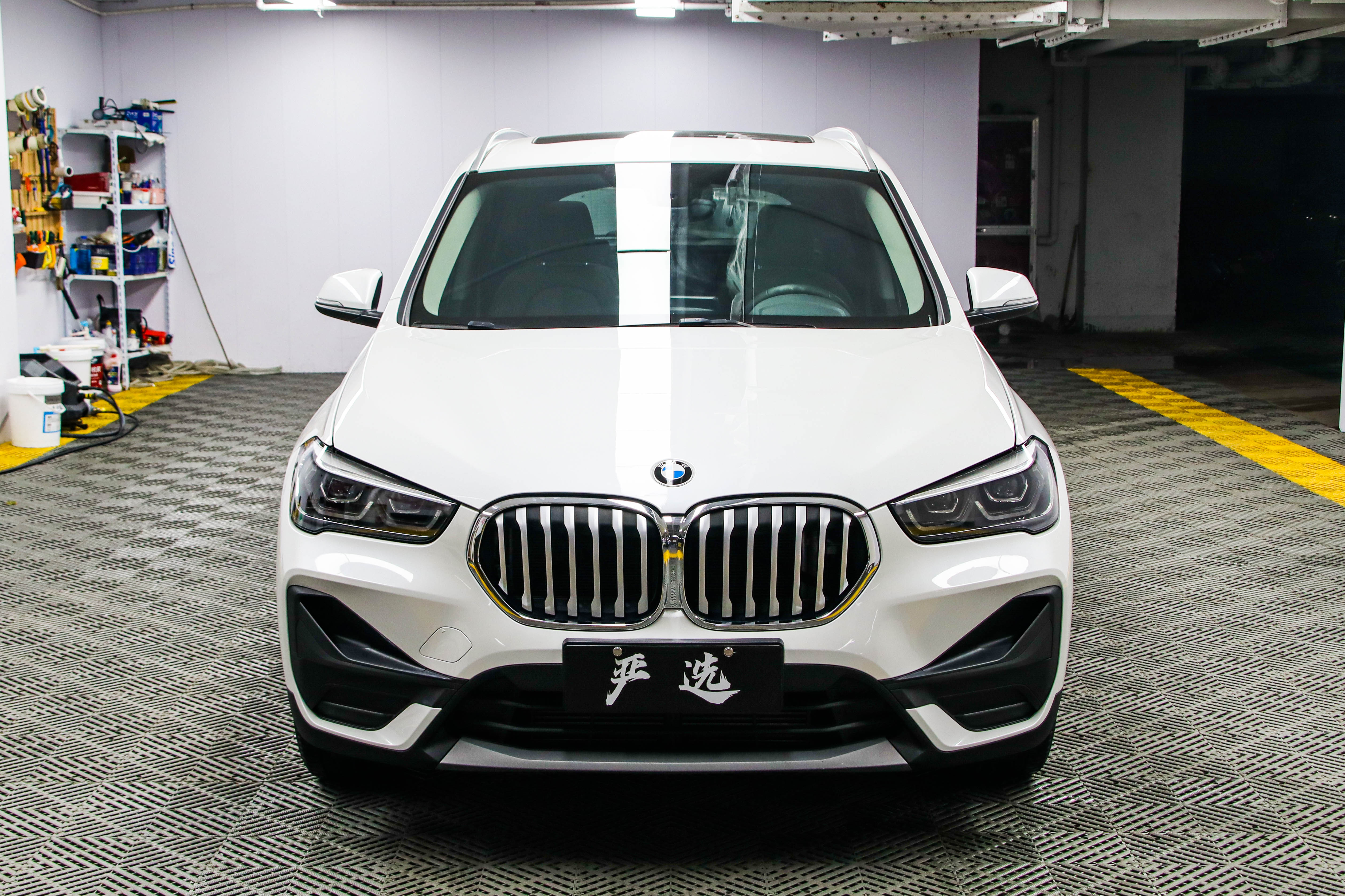BMW X1 2022 car image #2
