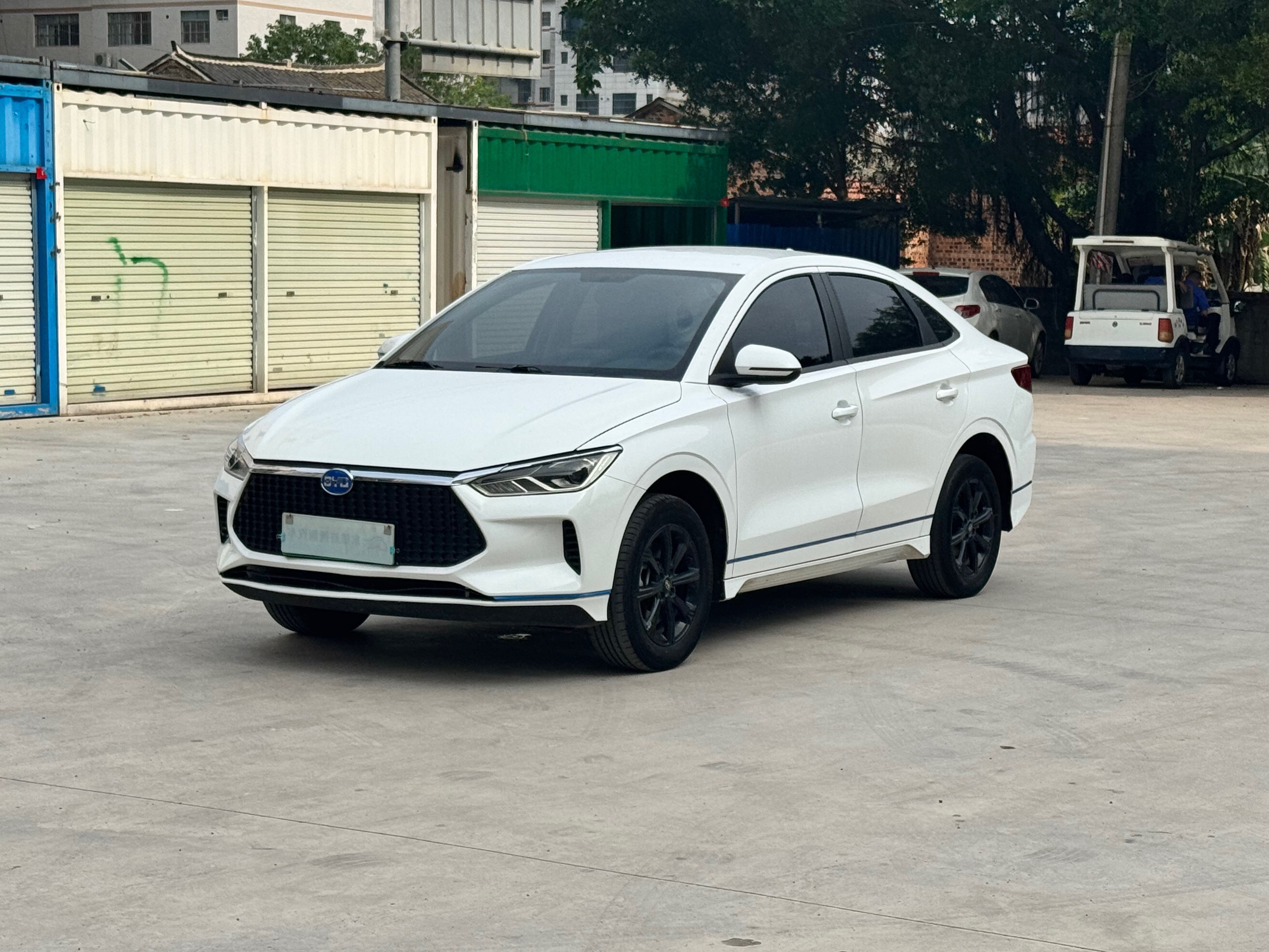 BYD e3 2022 #2 BYD e3 2022 car image #2