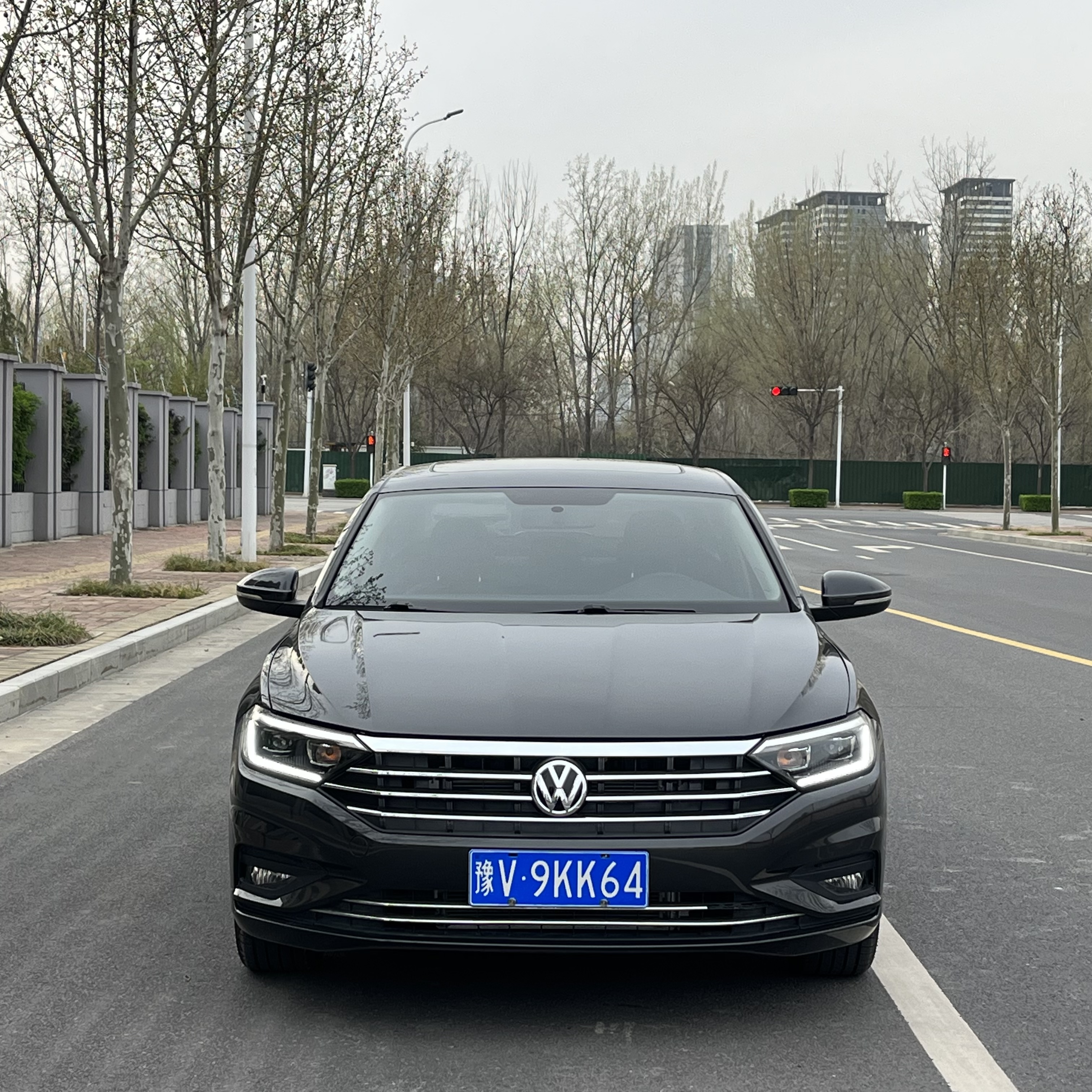 Volkswagen Sagitar 2021 car image #2