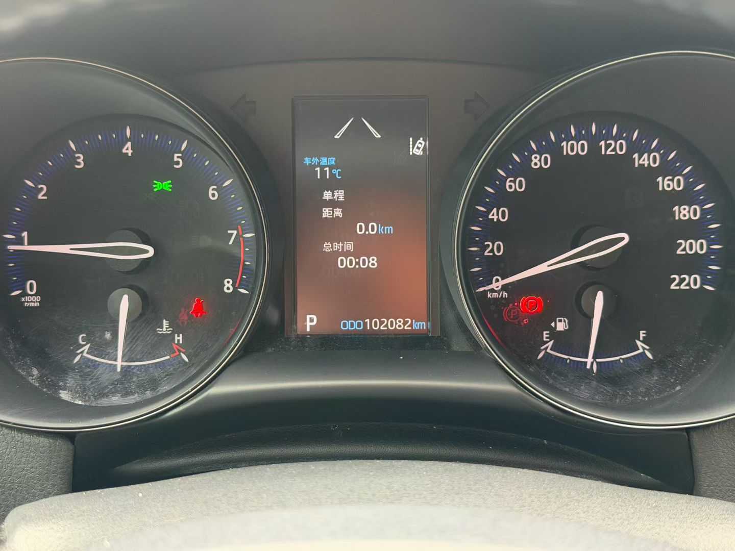 Toyota C-HR 2021 car image #2