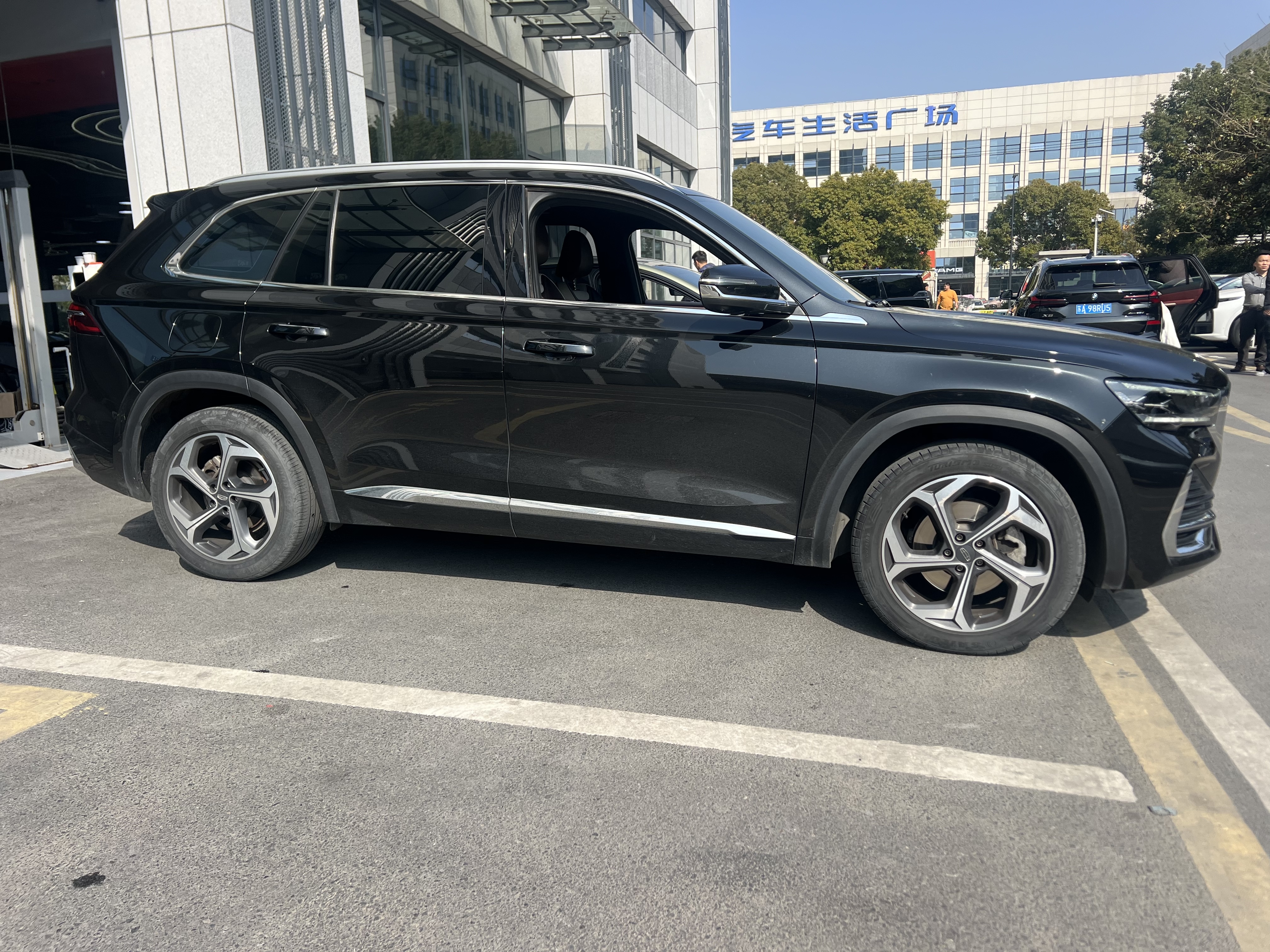 GEELY Monjaro 2022 imagem de carro #2