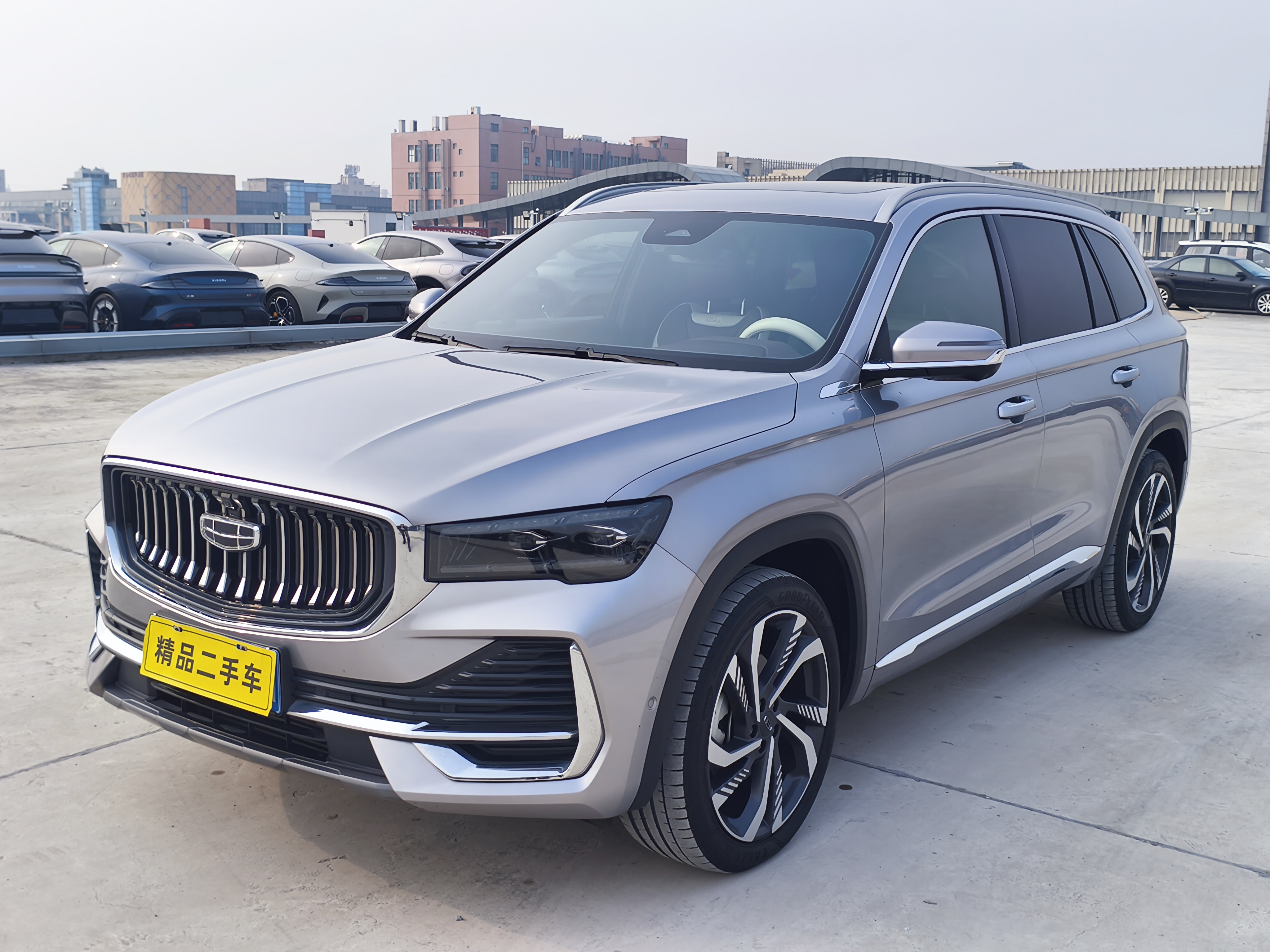 GEELY Tugella 2022 car image #2