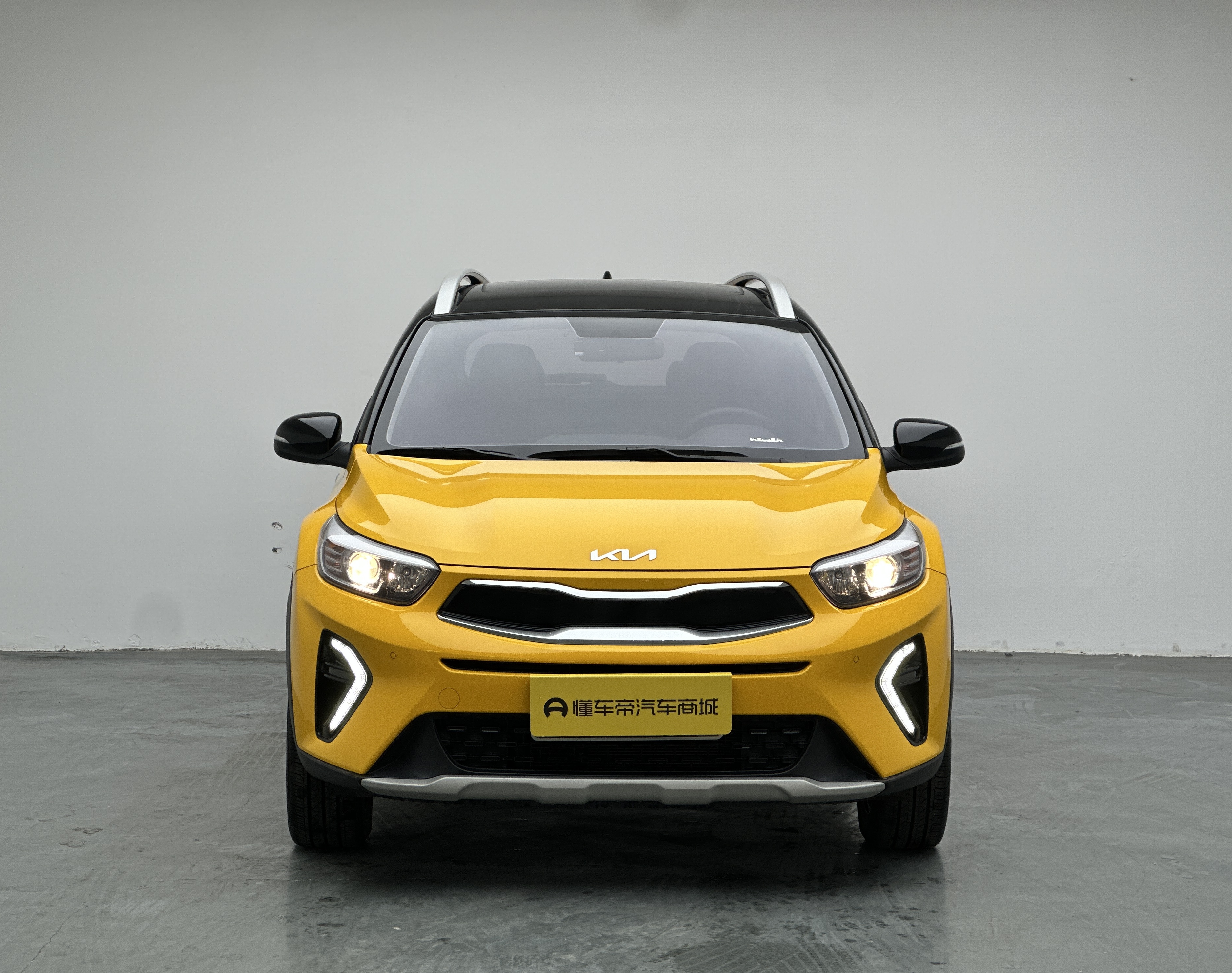 Kia KX1 2025 car image #2