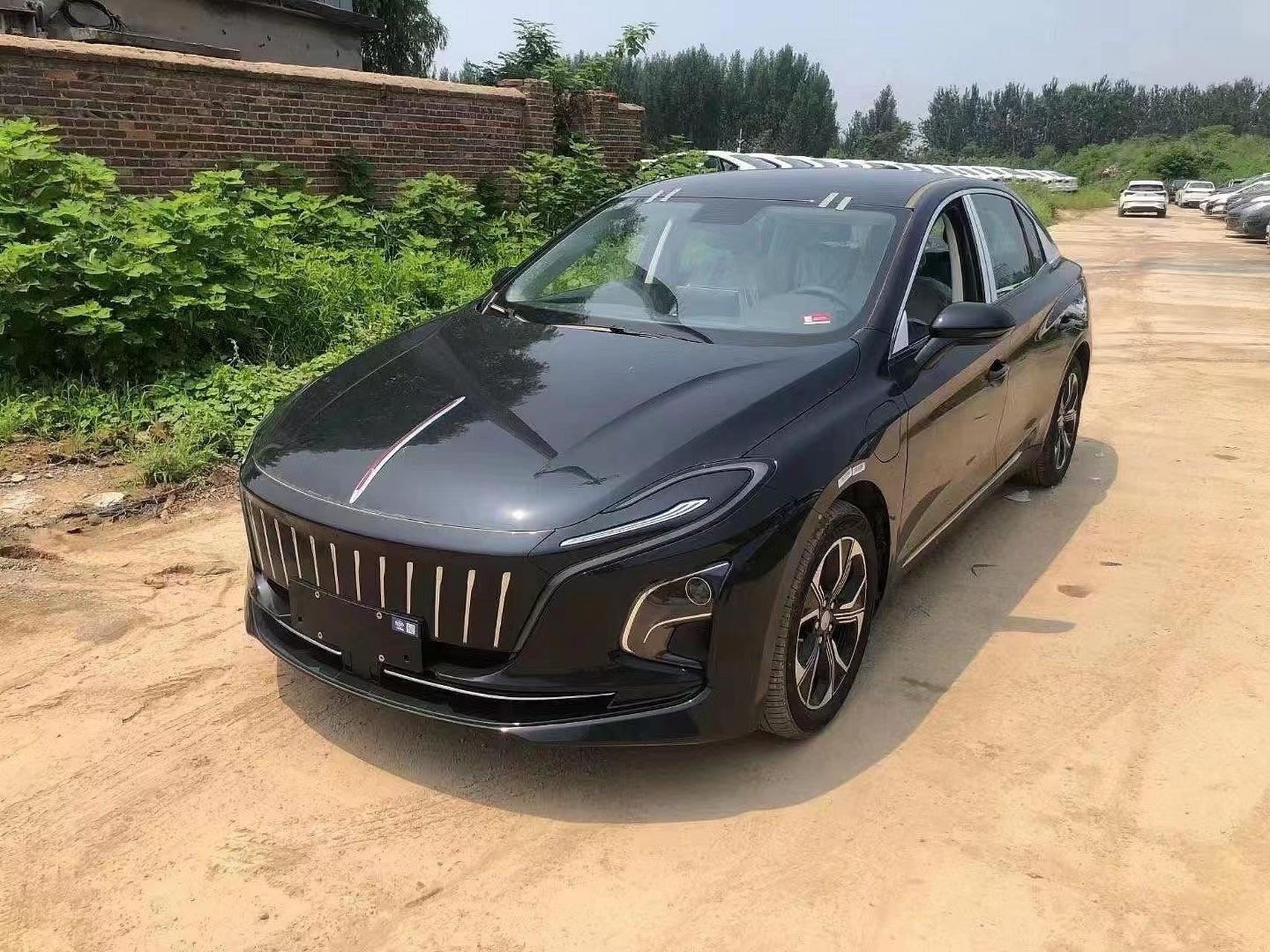 HongQi E-QM5 2021 #2 HongQi E-QM5 2021 صورة سيارة #2