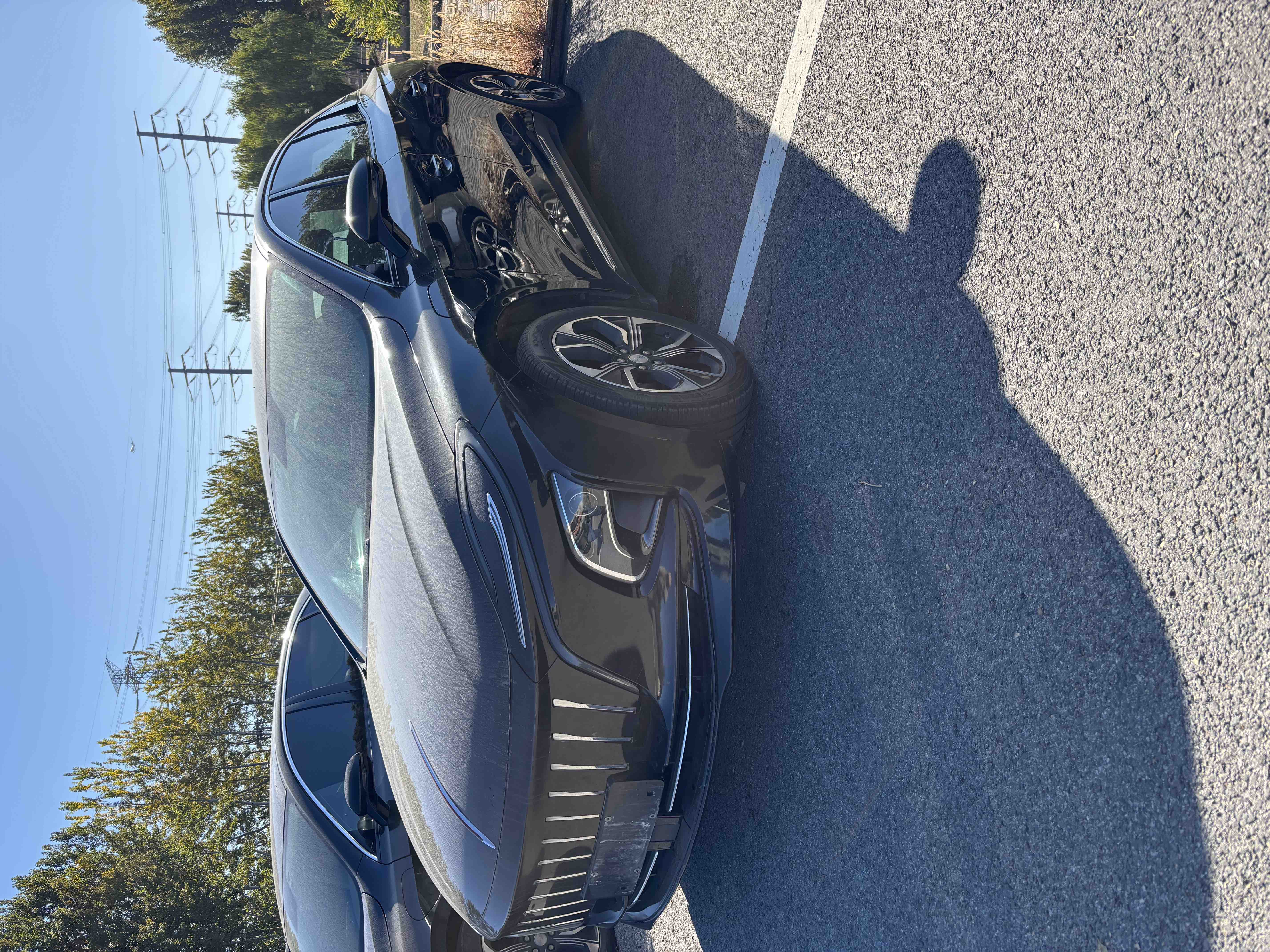 HongQi E-QM5 2022 #2 HongQi E-QM5 2022 صورة سيارة #2