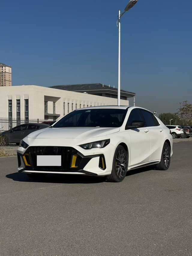 GAC Trumpchi Empow 2022 car image #2