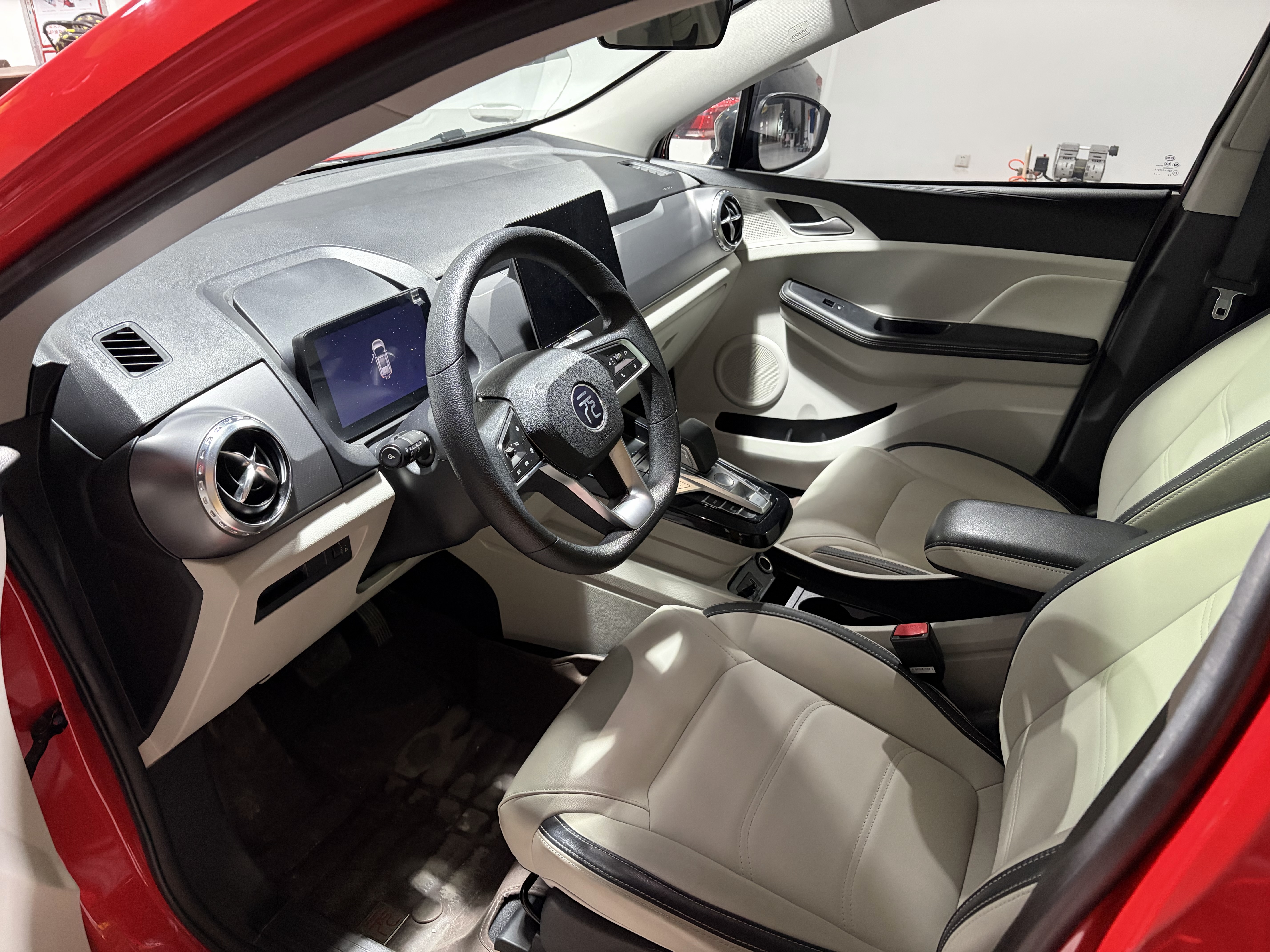 BYD Yuan Pro 2022 immagine di auto #2