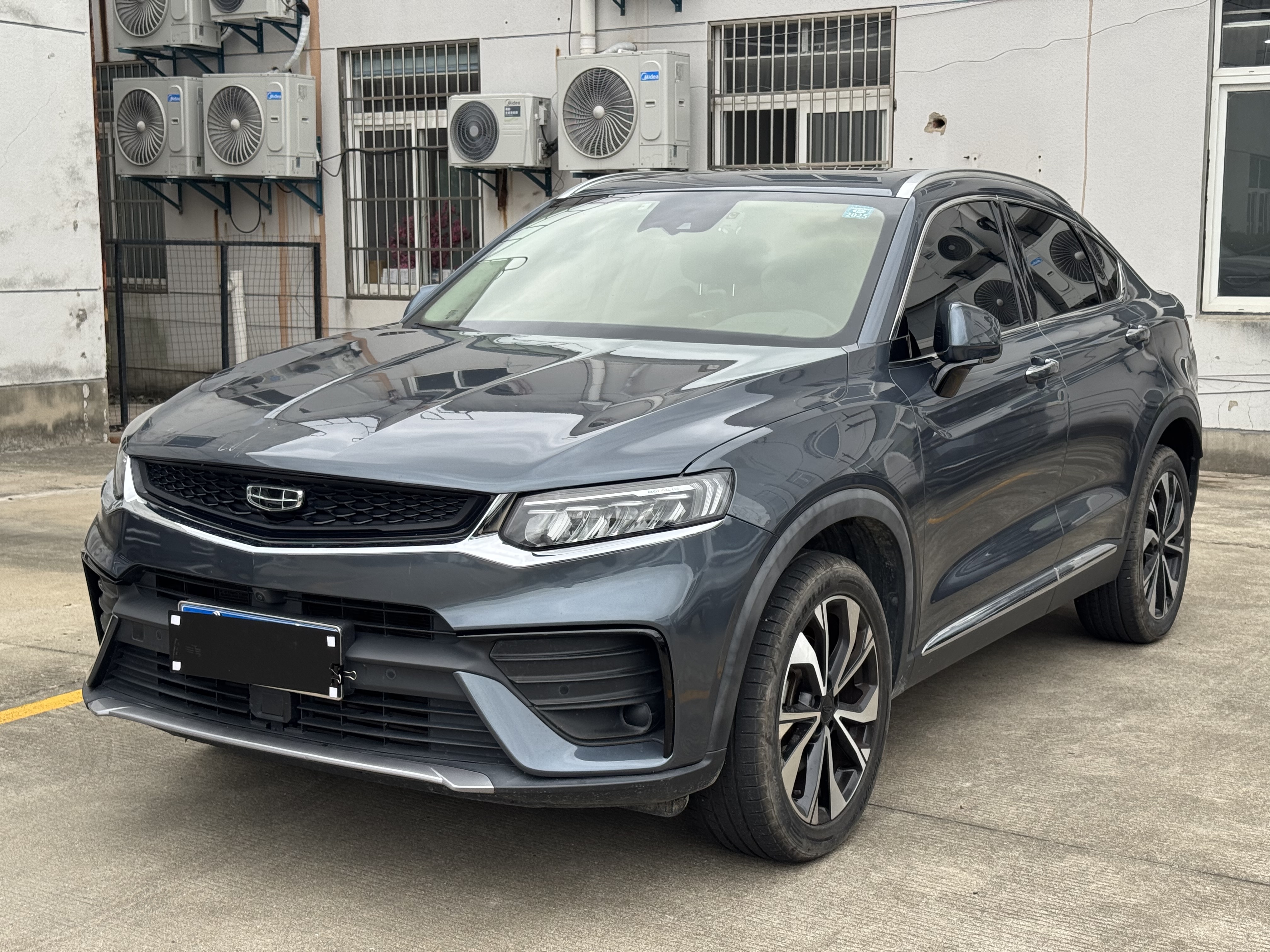 GEELY Tugella S 2021 #2 GEELY Tugella S 2021 car image #2