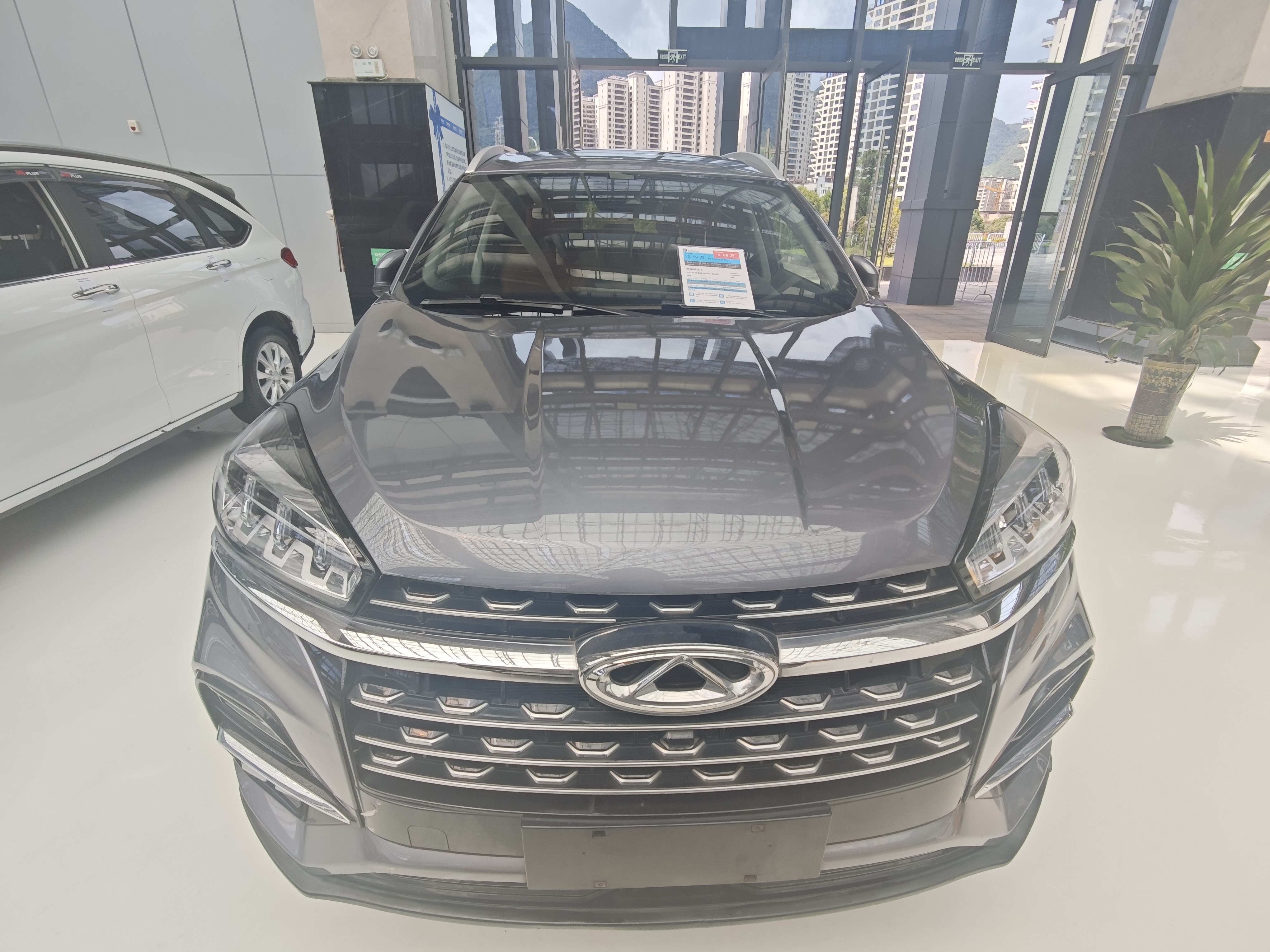 Tiggo 8 2022 car image #2