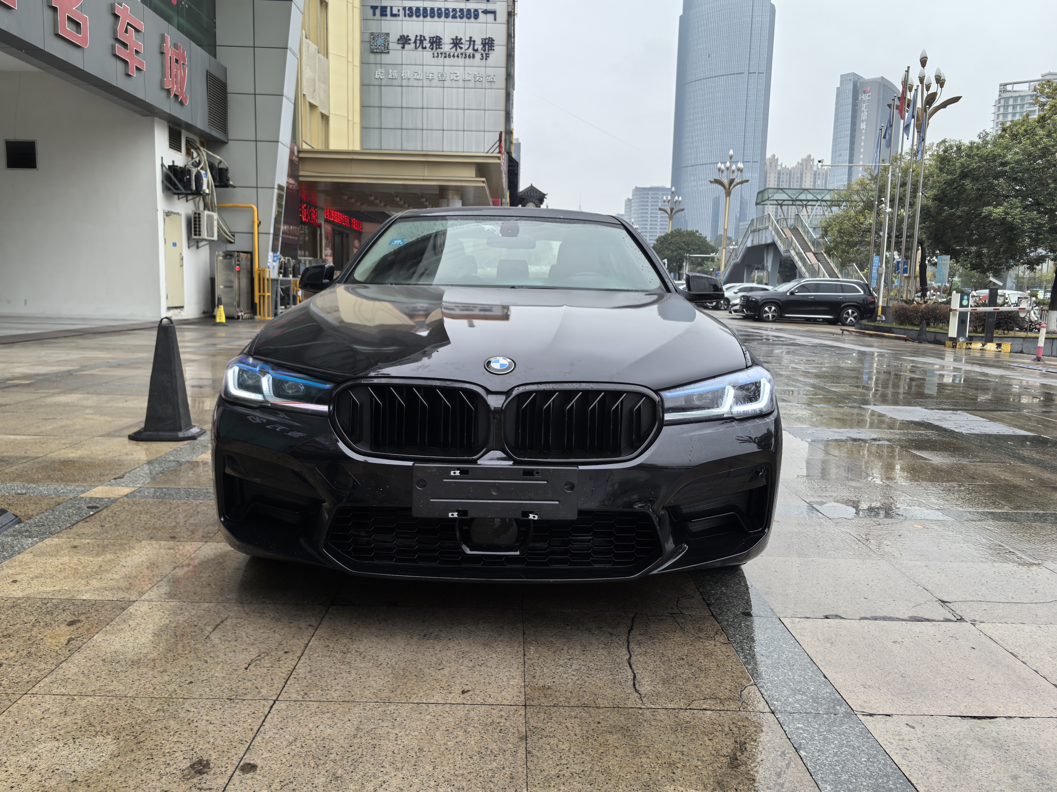 BMW 5 Series 2012 #2 BMW 5 Series 2012 car image #2