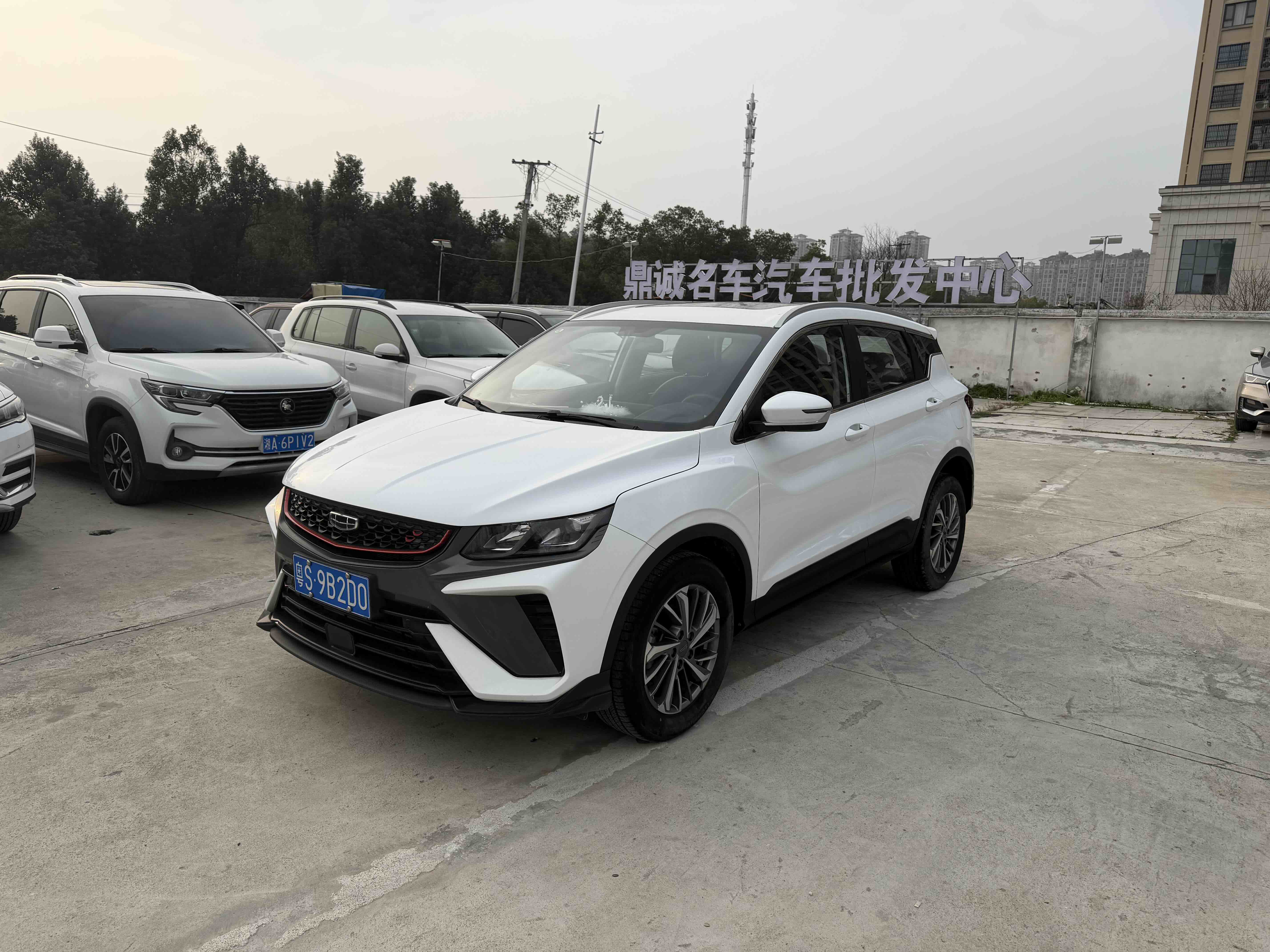 GEELY Coolray 2021 #2 GEELY Coolray 2021 car image #2
