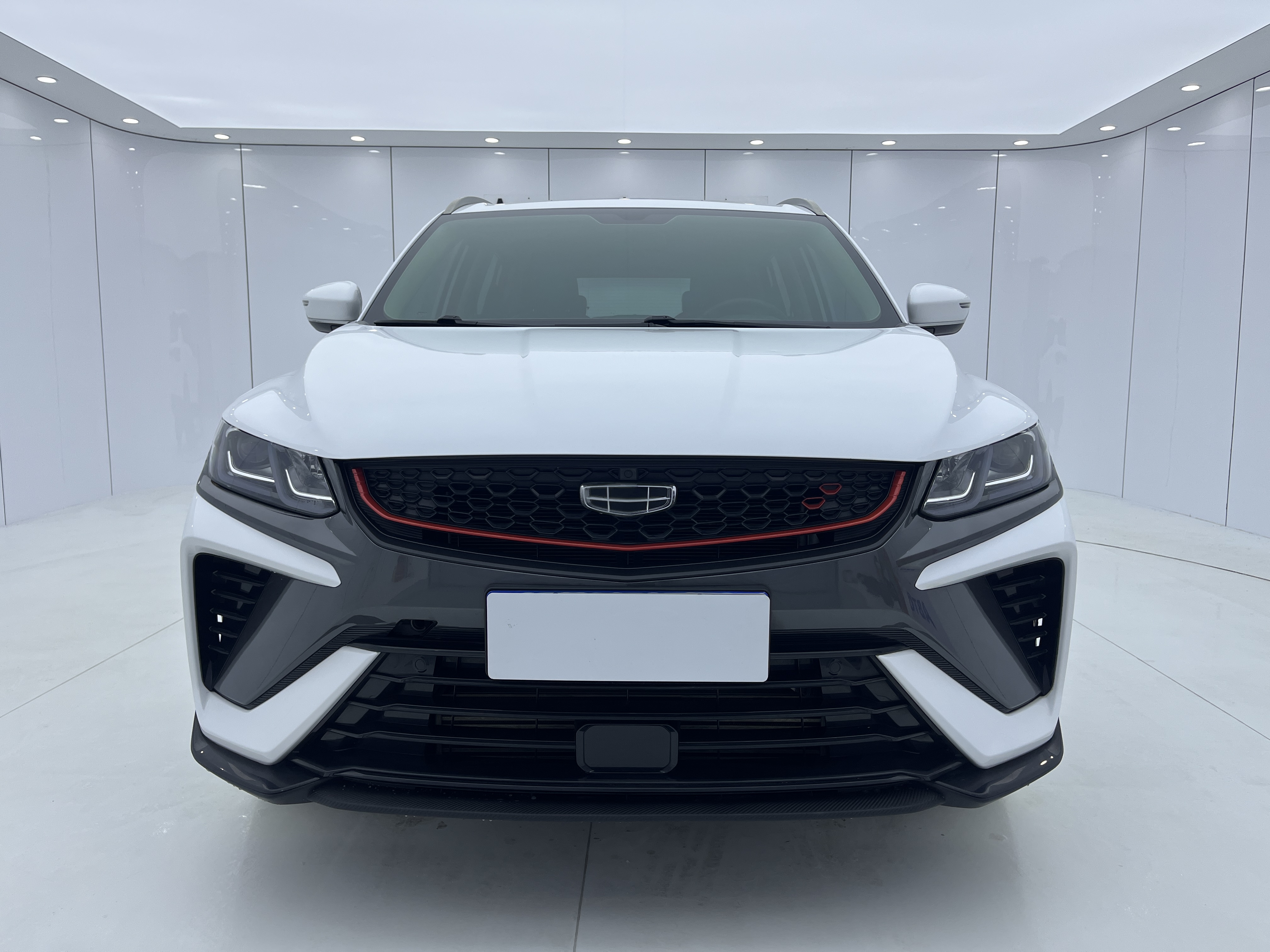 GEELY Coolray 2022 car image #2