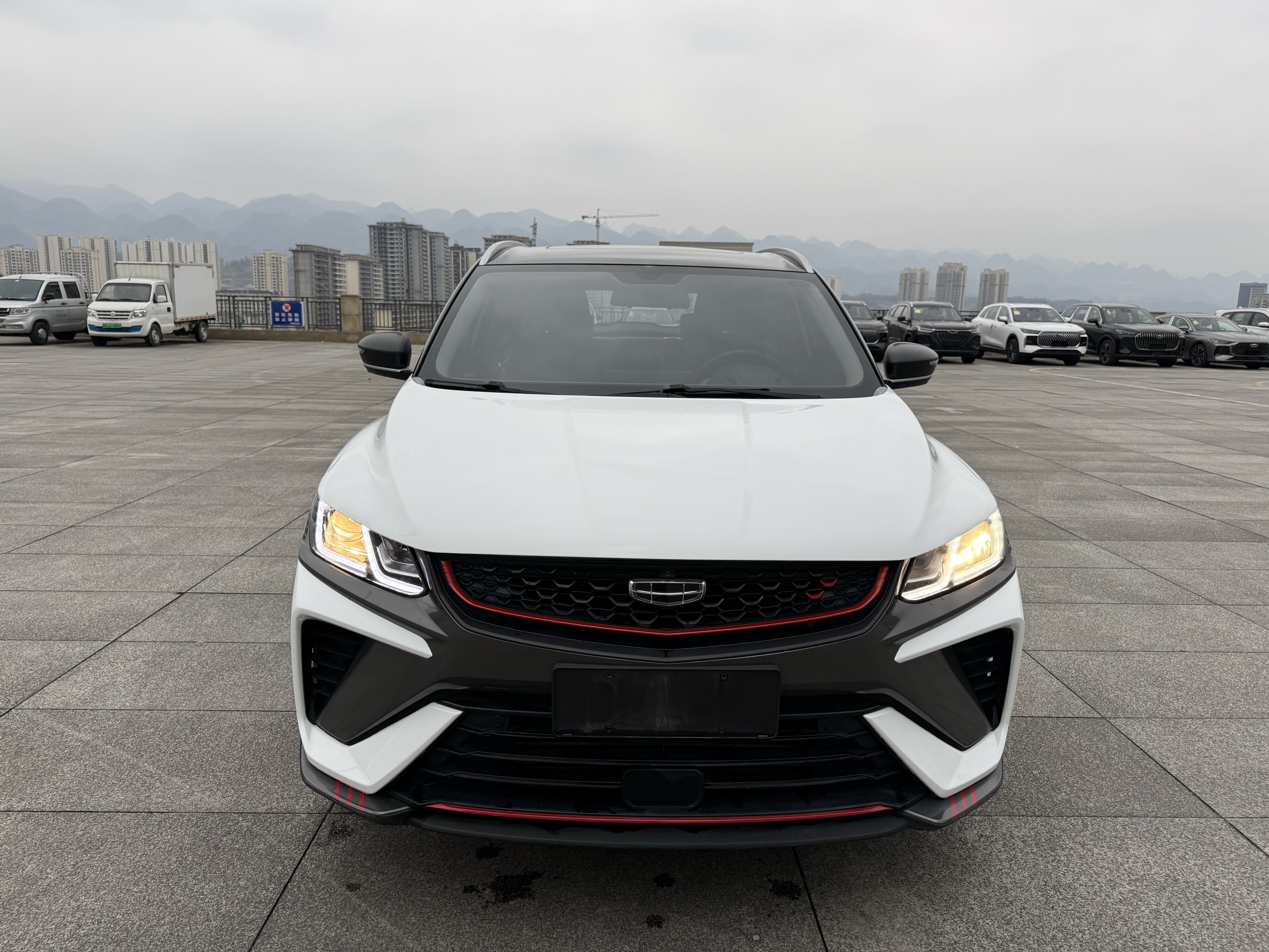 GEELY Coolray 2022 #2 GEELY Coolray 2022 car image #2