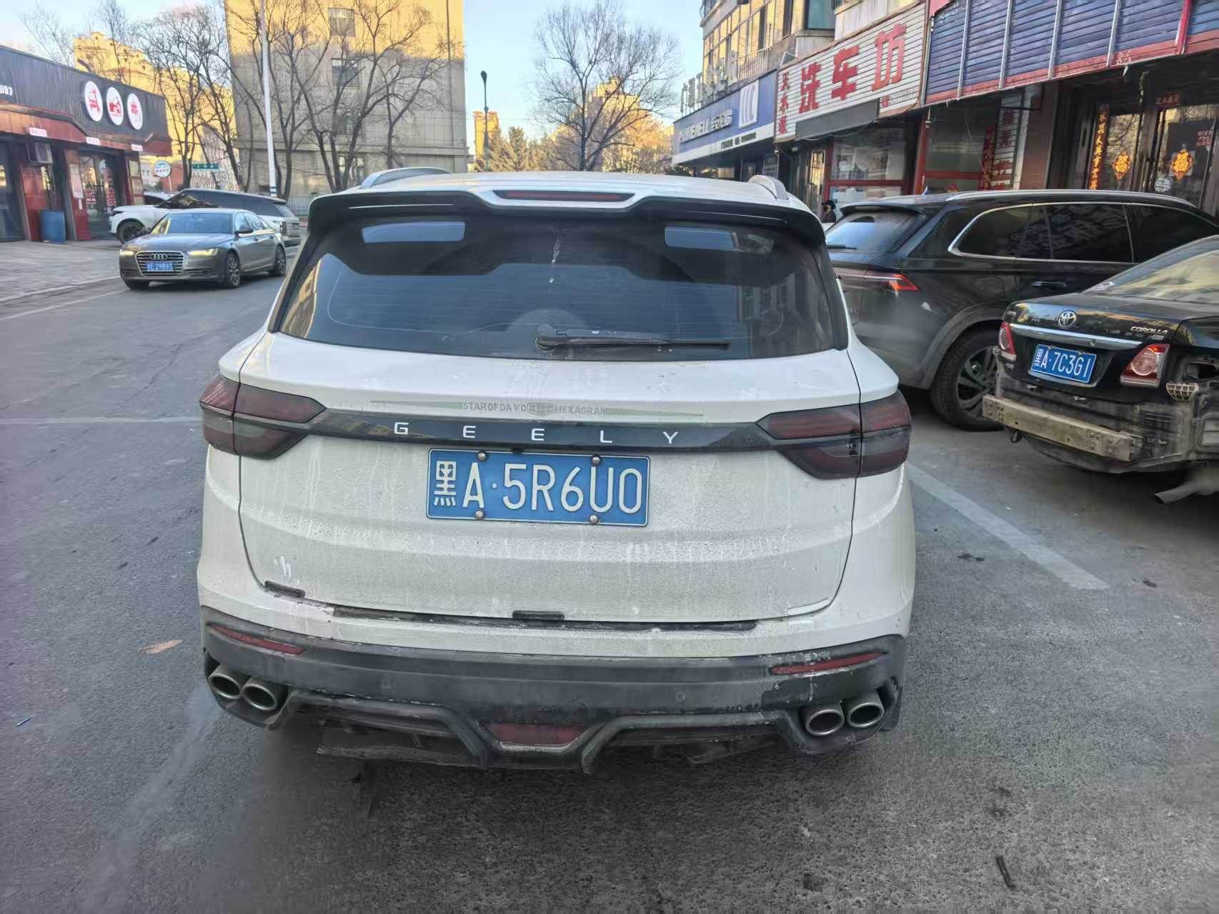 GEELY Coolray 2022 car image #2