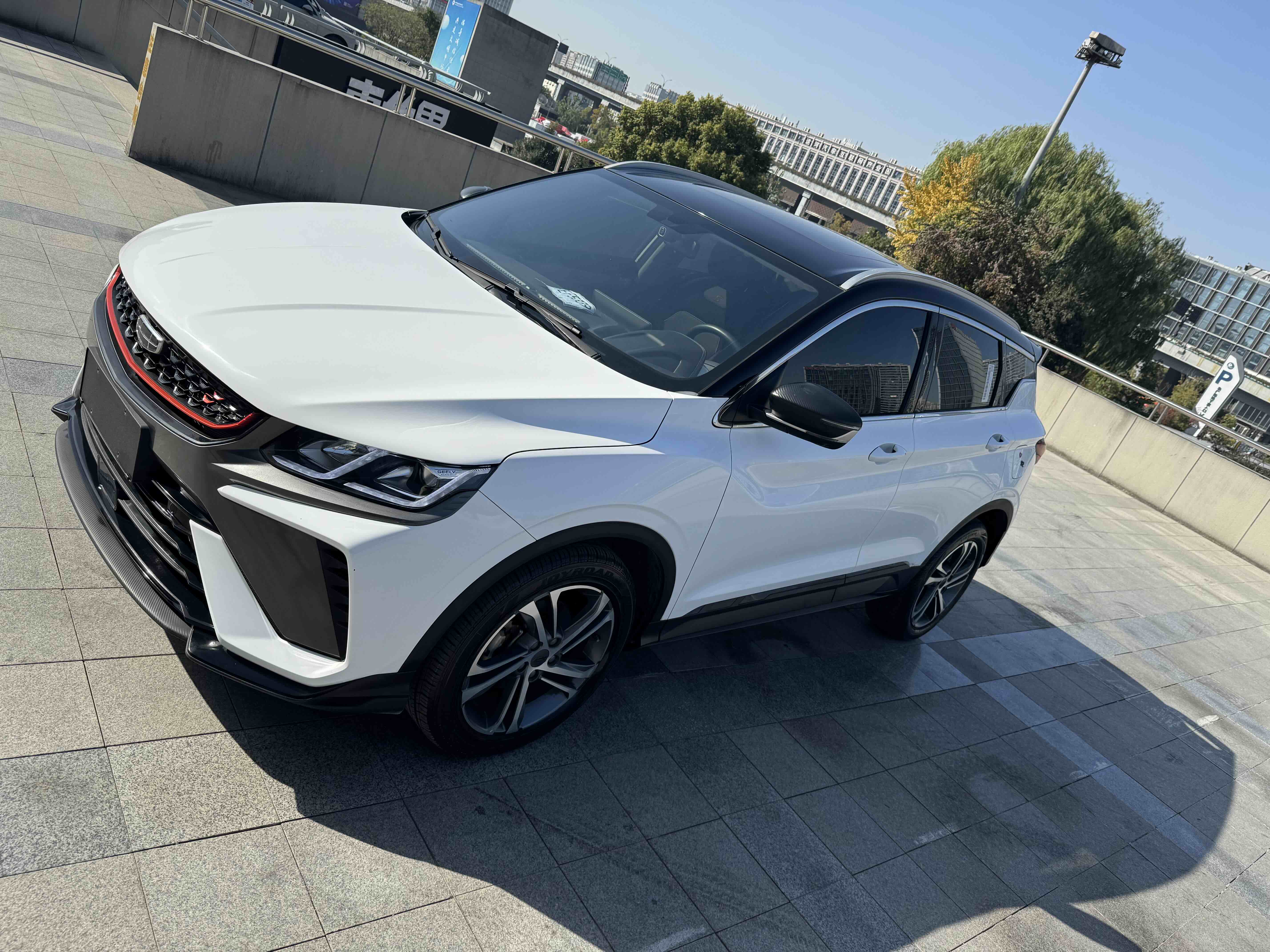 GEELY Coolray 2021 #2 GEELY Coolray 2021 car image #2