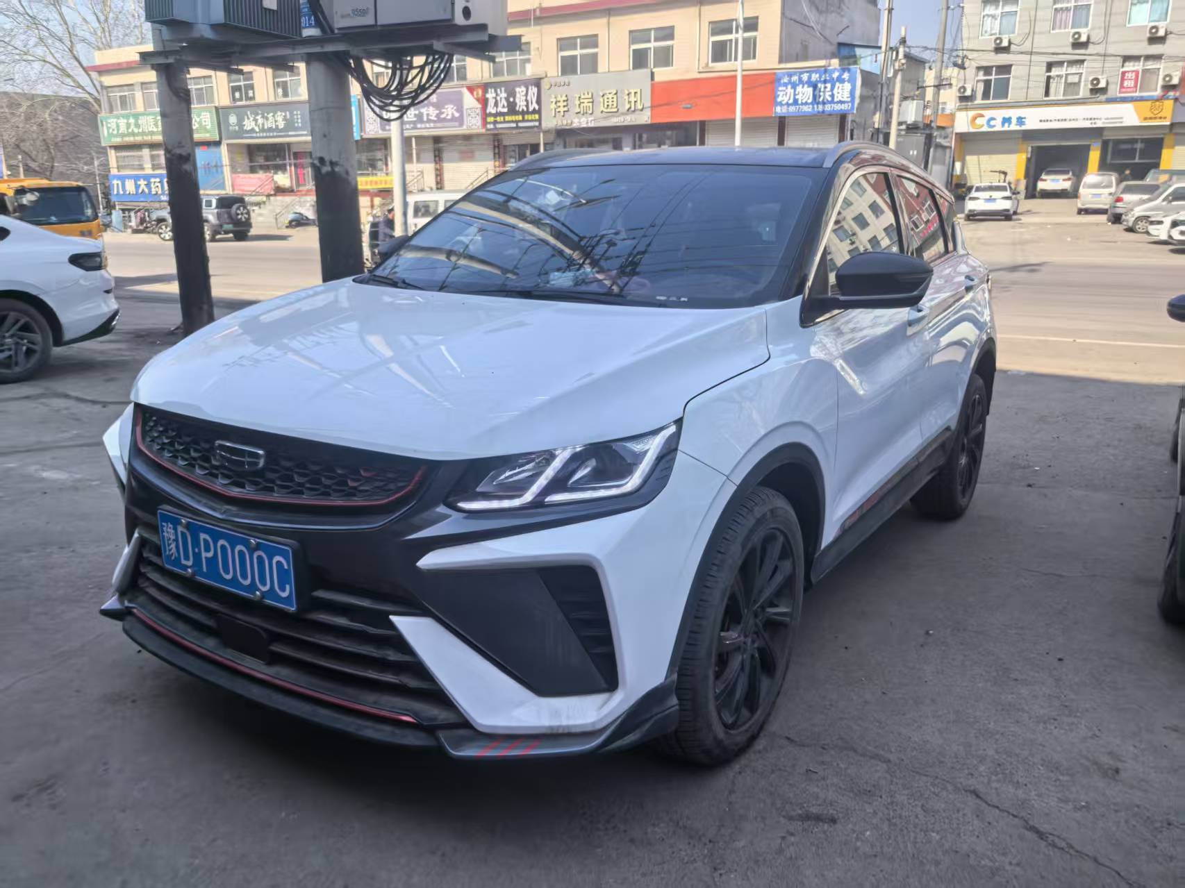 GEELY Coolray 2022 #2 GEELY Coolray 2022 car image #2