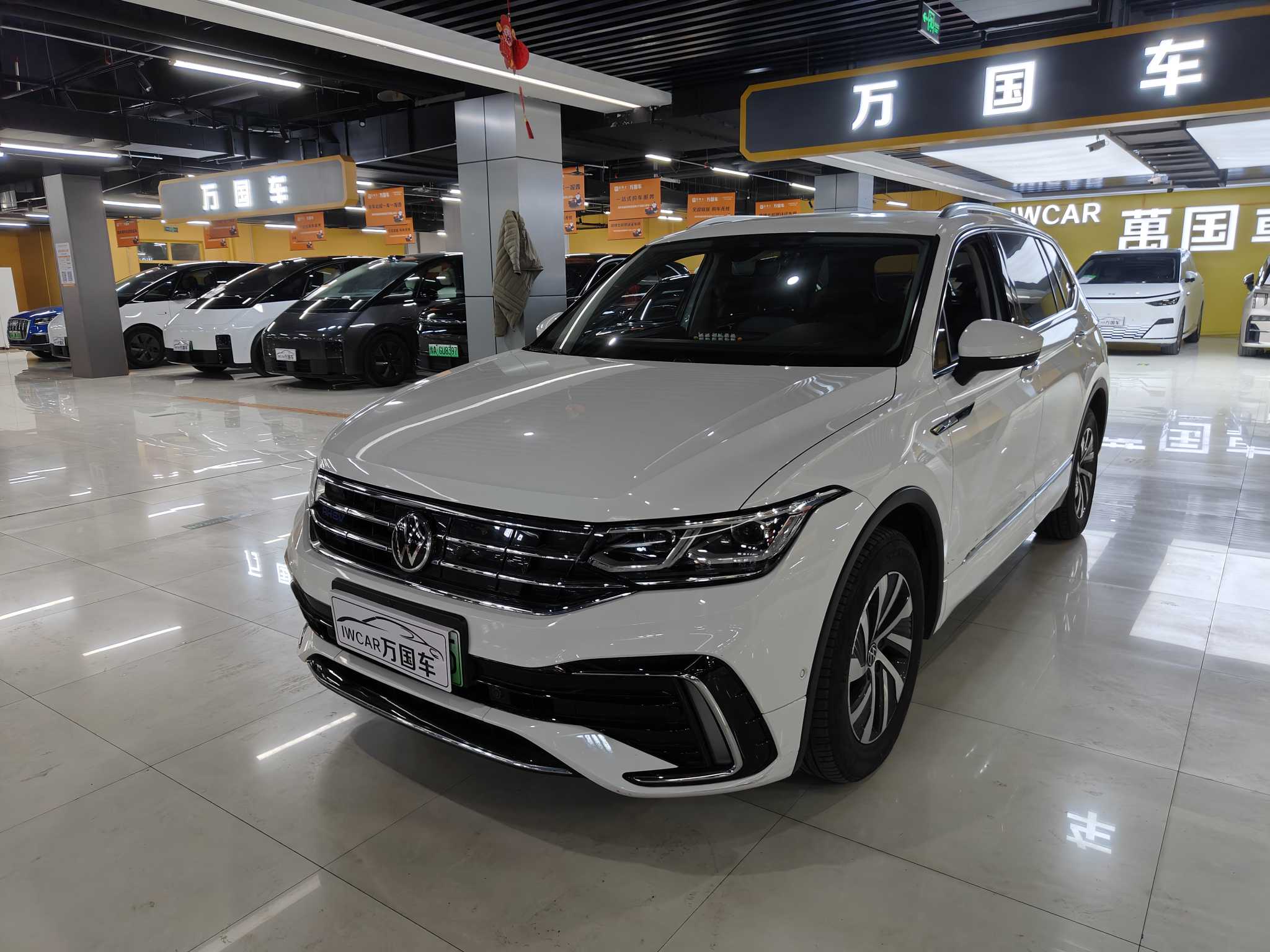 Volkswagen Tiguan L New Energy 2022 #2 Volkswagen Tiguan L New Energy 2022 car image #2