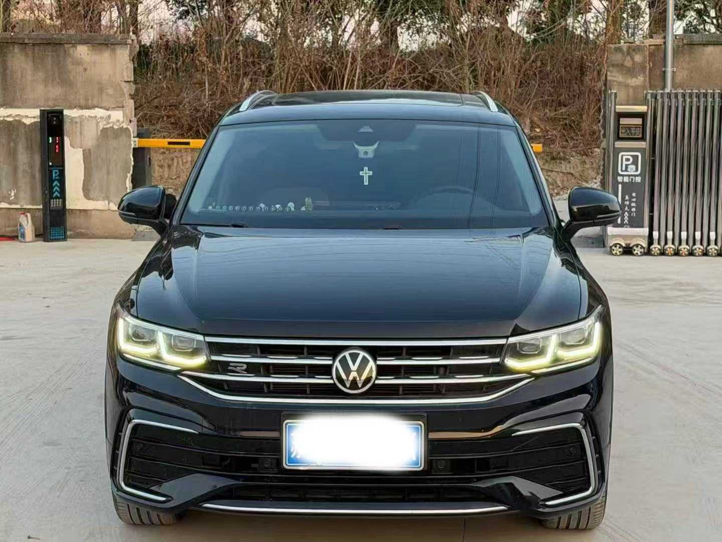 Volkswagen Tiguan X 2022 car image #2